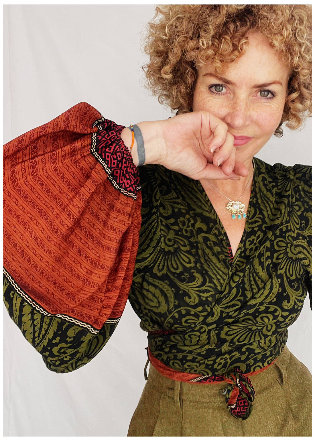 Hoya Silk Crepe Balloon Sleeve Wrap Top ~ Ozone L