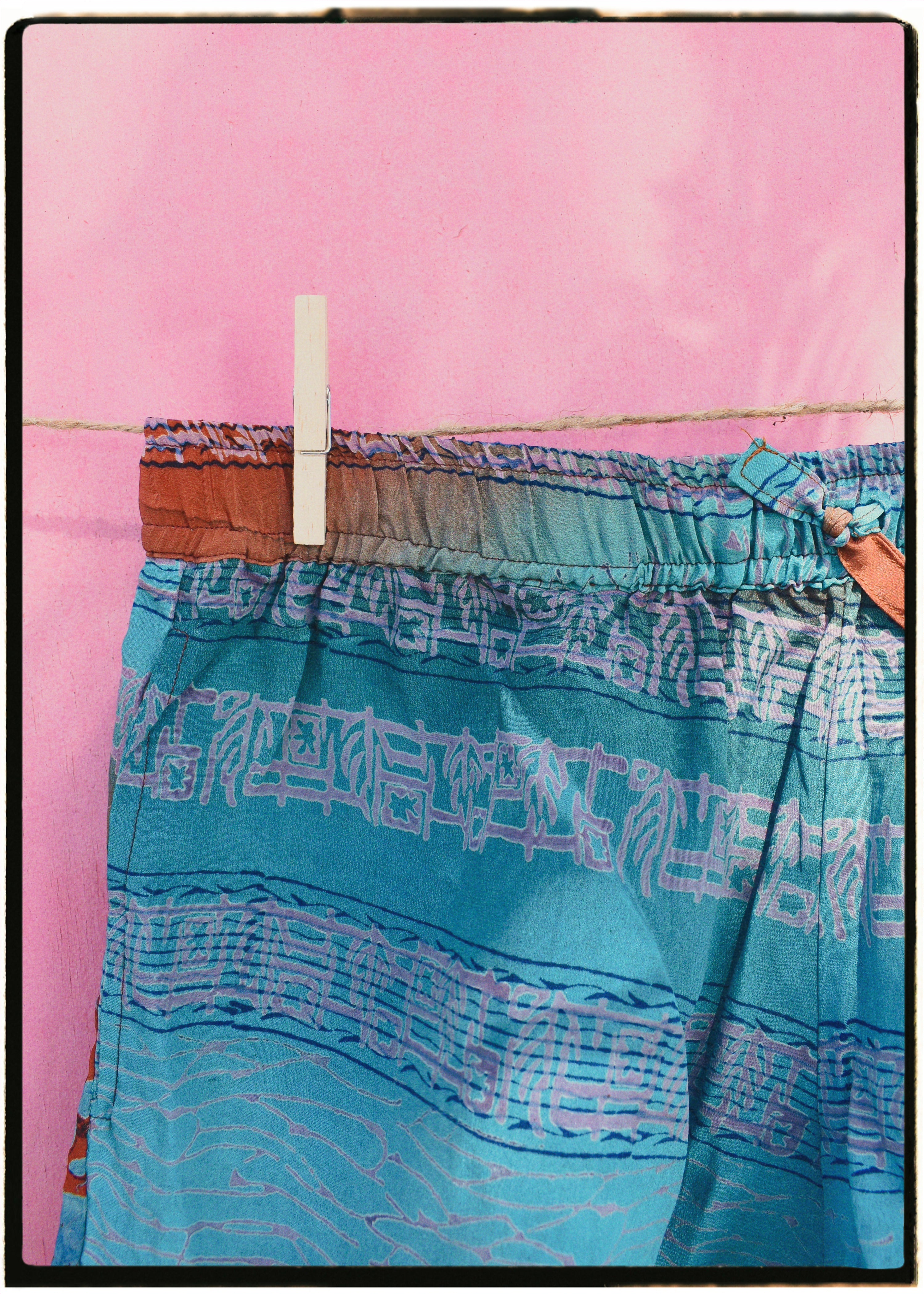 Fumaria Silk Shorts ~ Rust L