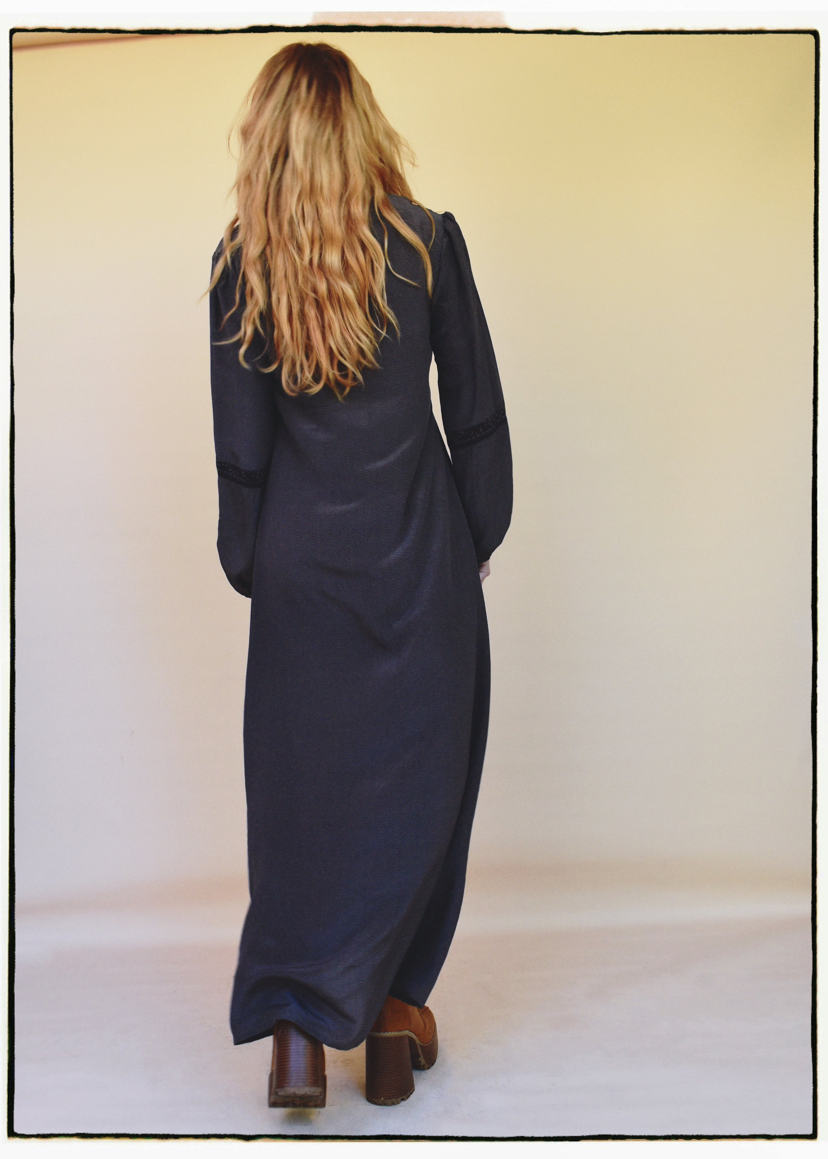 Zea Silk Crepe Kaftan Maxi Dress ~ Insignia XS