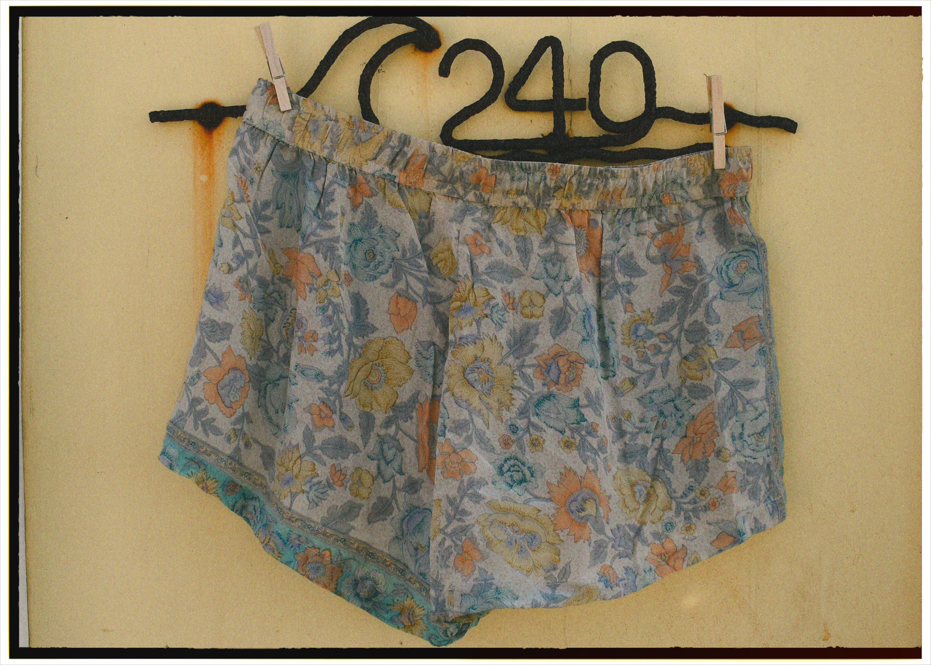 Fumaria Silk Shorts ~Sandshell XL