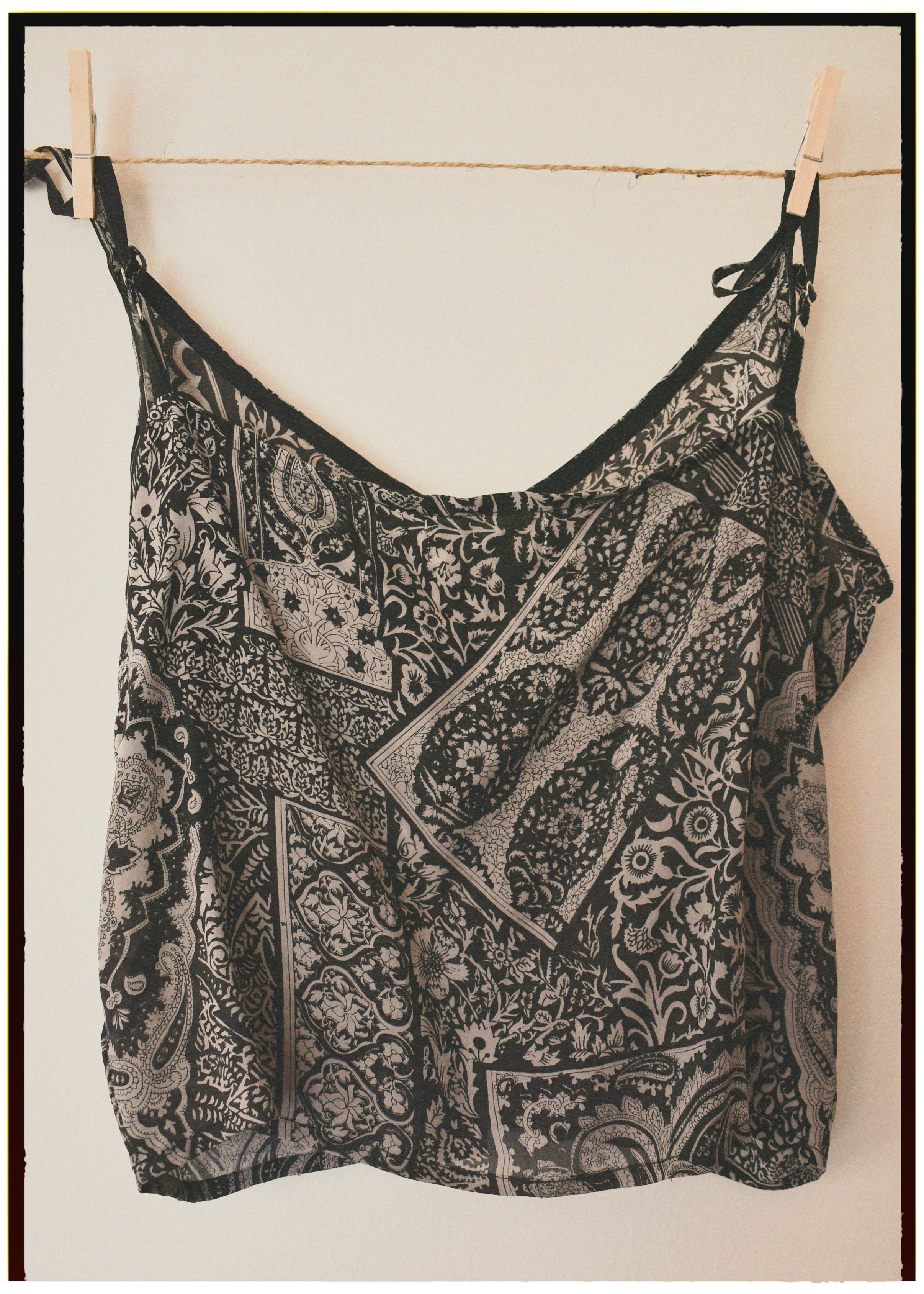 Reseda Silk Crepe Camisole Top ~ Salute M