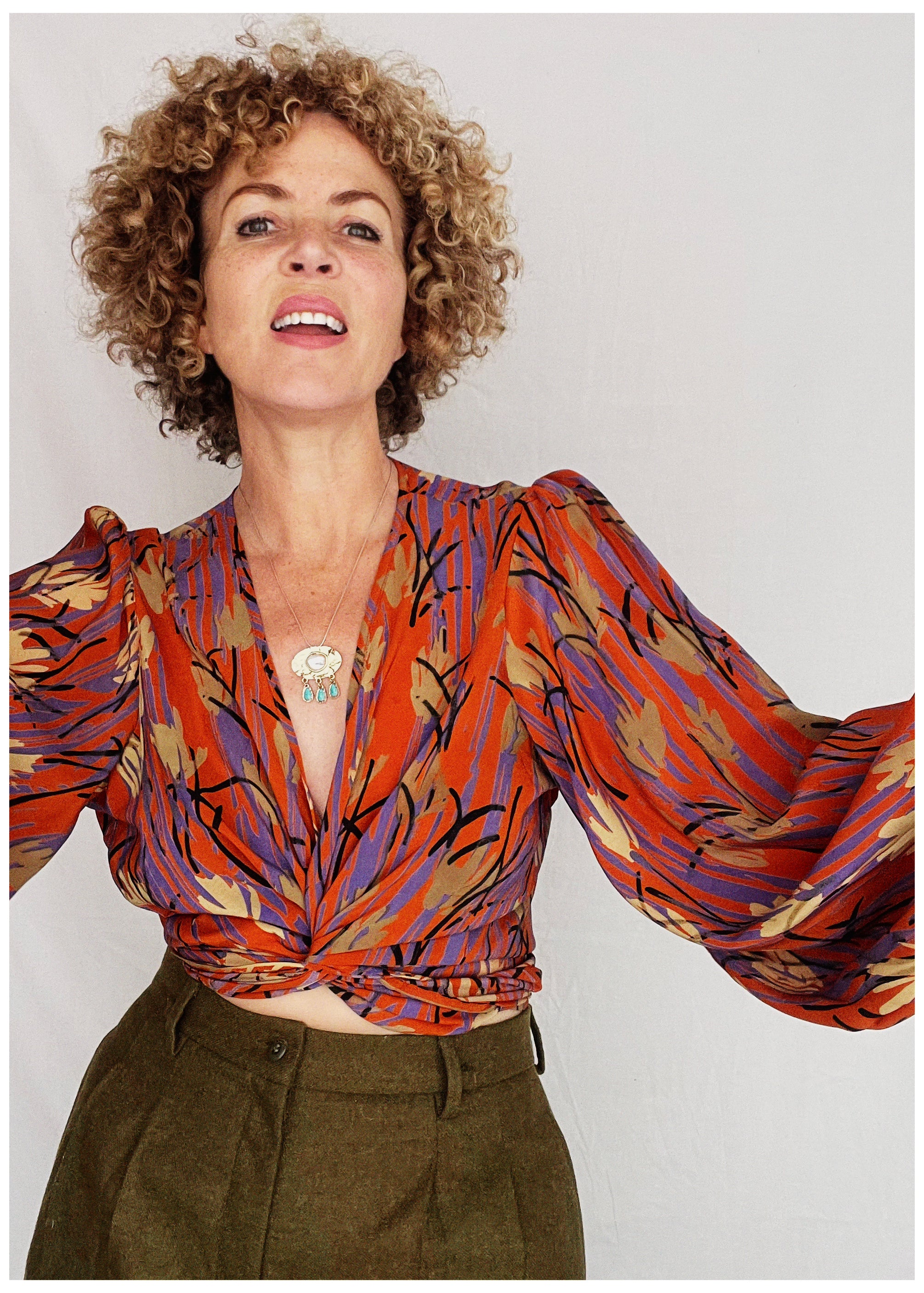 Hoya Silk Crepe Balloon Sleeve Wrap Top ~ Tangerine L