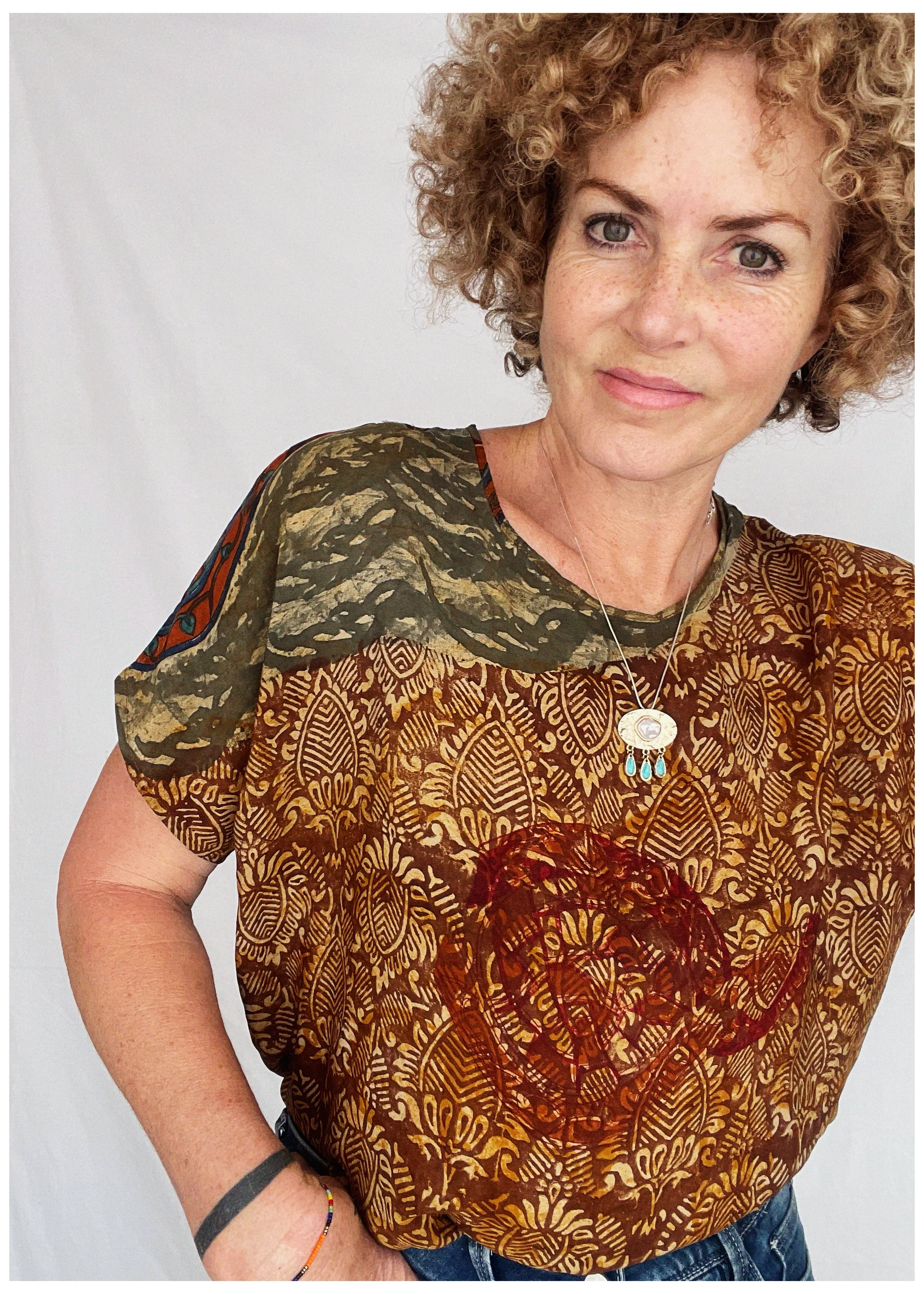 Viola Silk Crepe T-Shirt ~ Batik XL