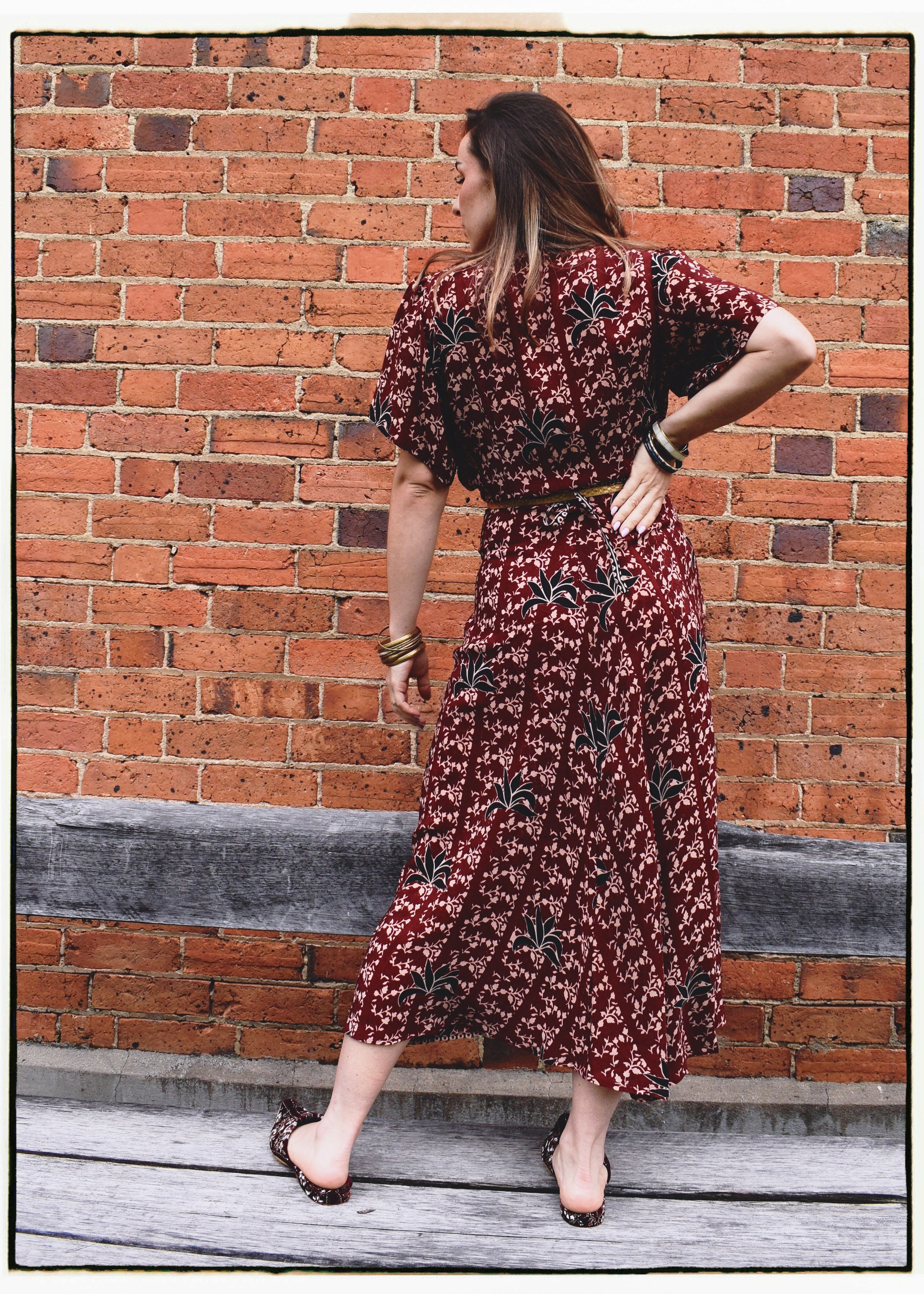 Liatris Silk Crepe Flutter Sleeve Wrap Dress ~ Cambridge L