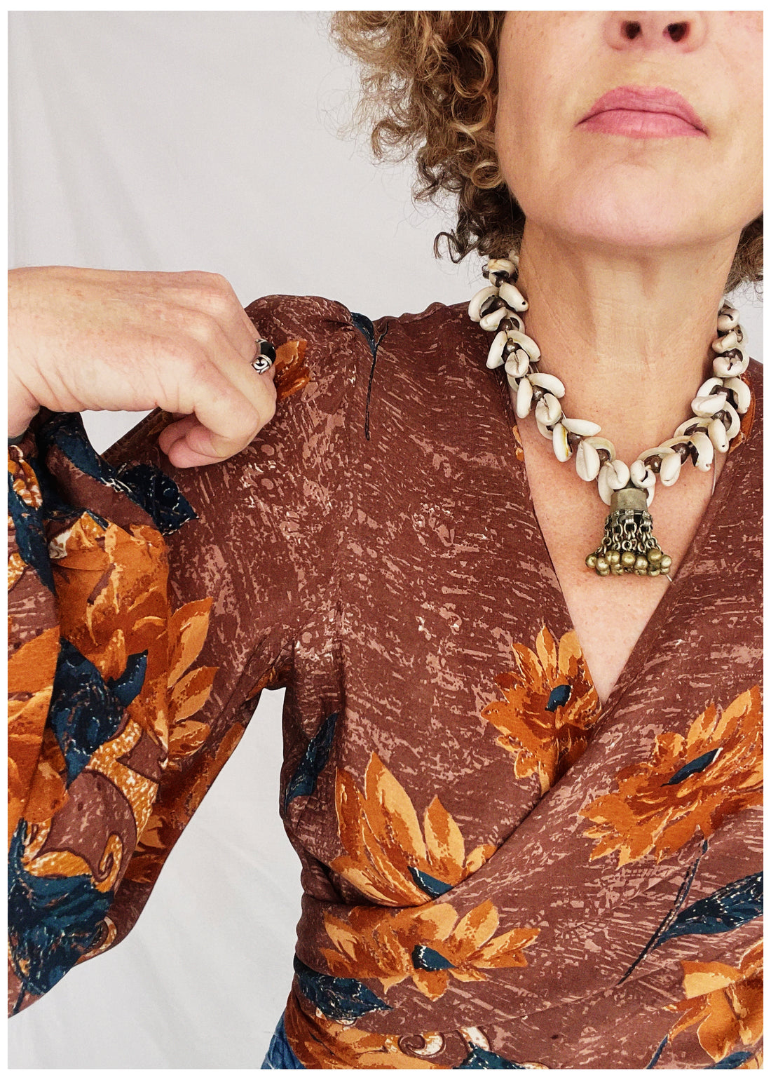 Hoya Silk Crepe Balloon Sleeve Wrap Top ~ Sunflower M