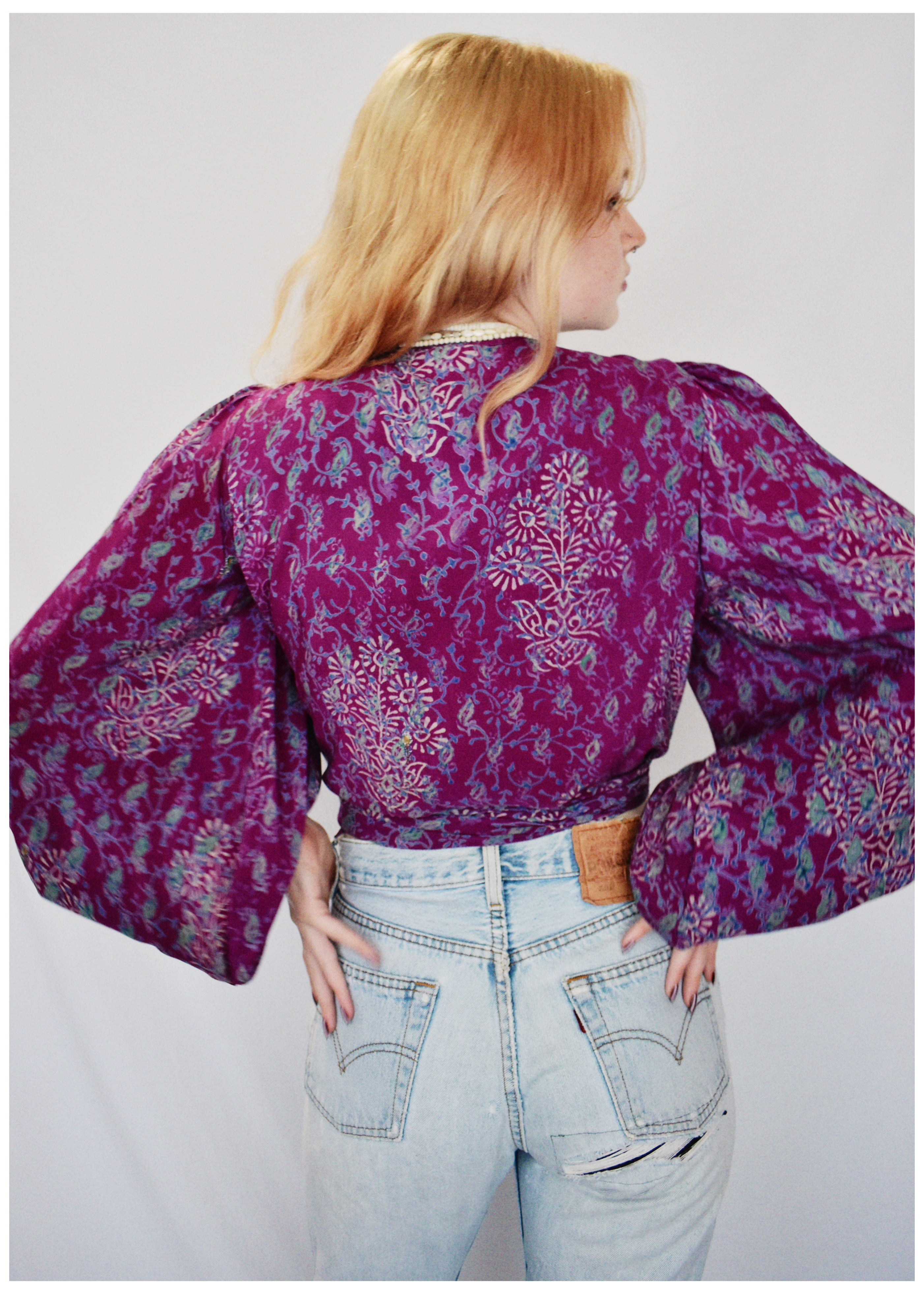 Hoya Silk Crepe Balloon Sleeve Wrap Top ~ Jubilee M