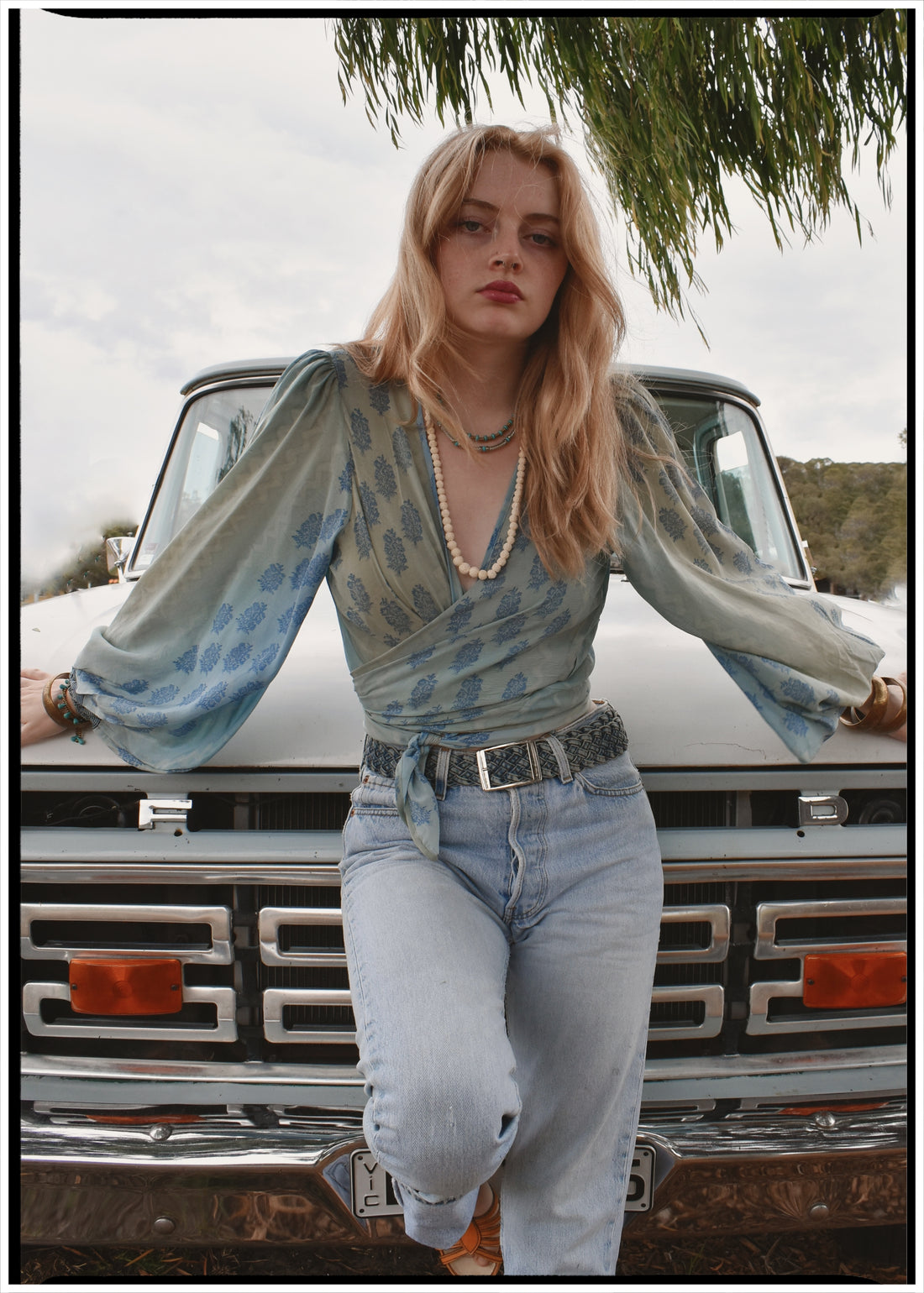 Hoya Silk Crepe Balloon Sleeve Wrap Top ~ Powder M