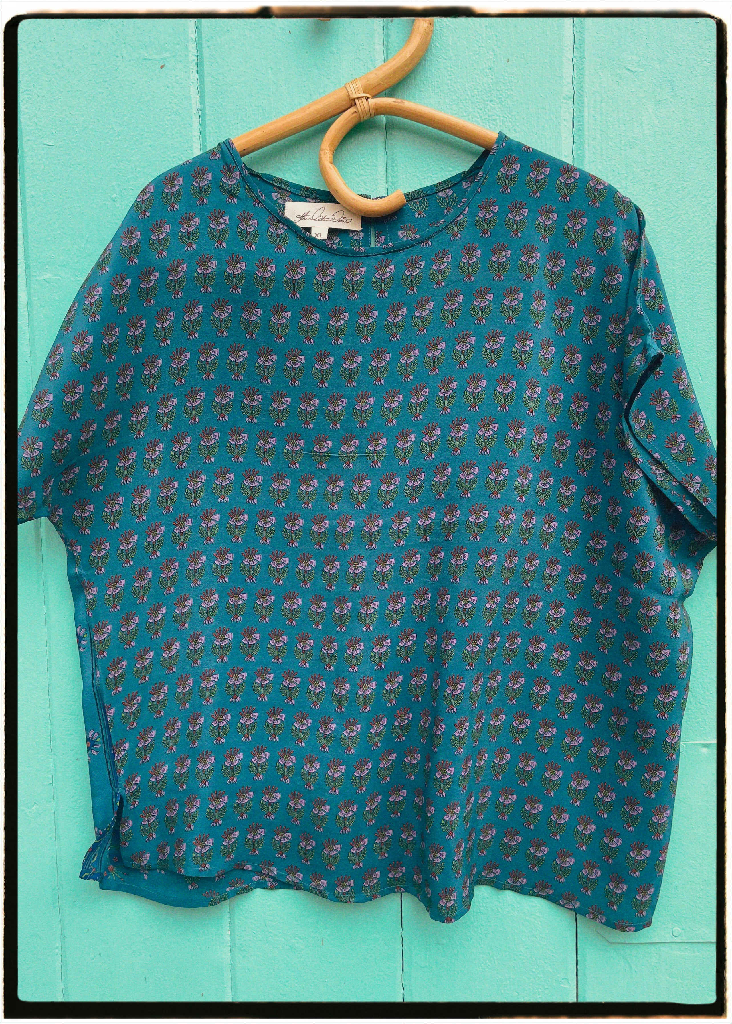 Viola Silk Crepe T-Shirt ~ Riviera XL