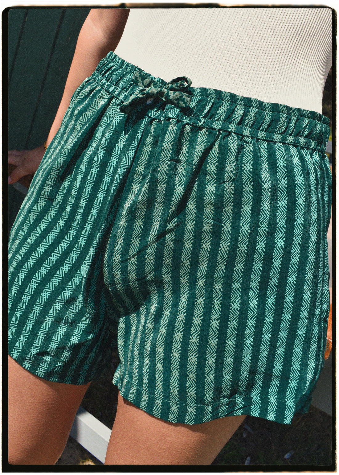 Fumaria Silk Shorts ~ Forest XS