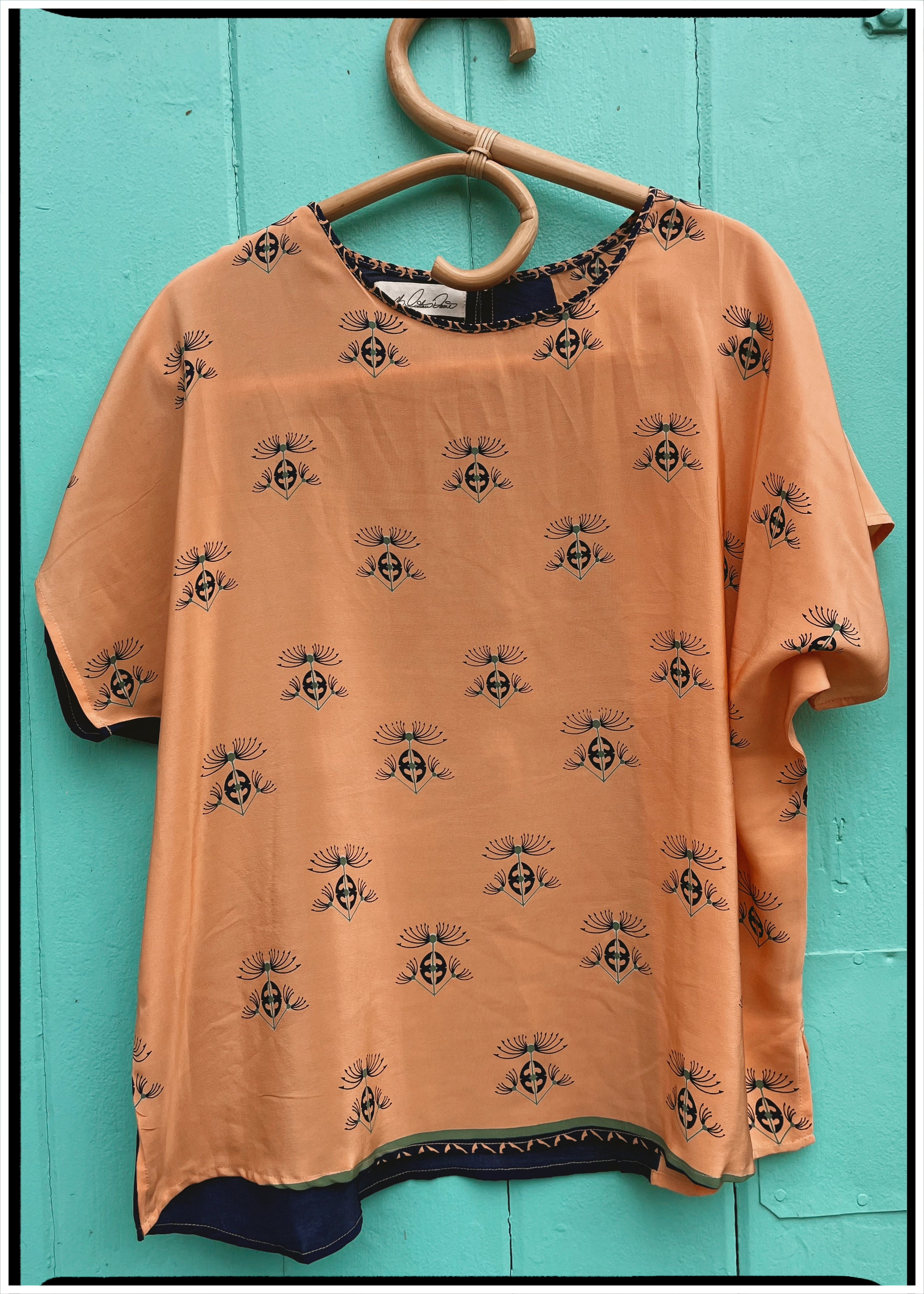 Viola Silk Crepe T-Shirt ~ Peach XL