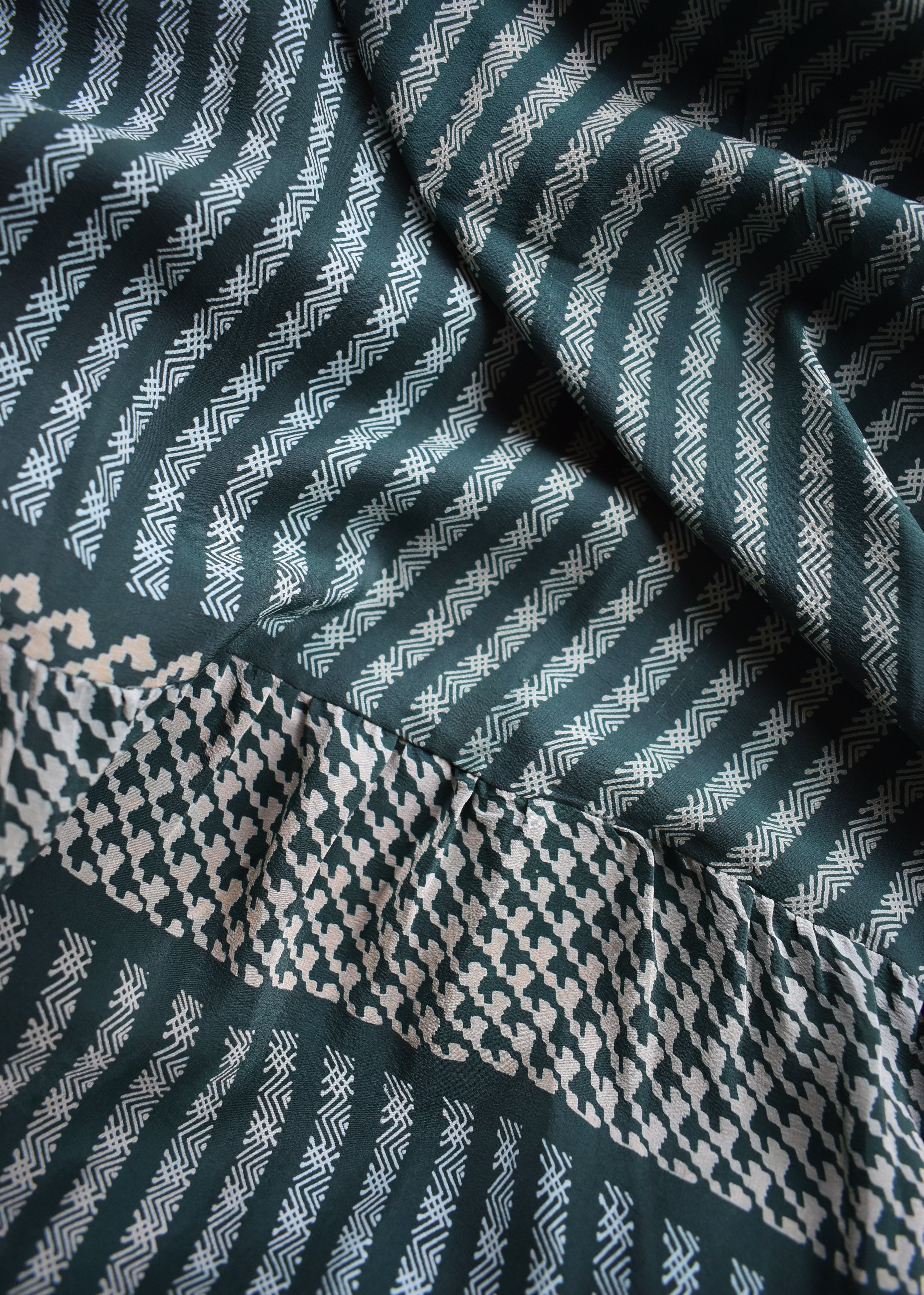 Eustoma Silk Crepe Swing Maxi Dress ~ Spruce S