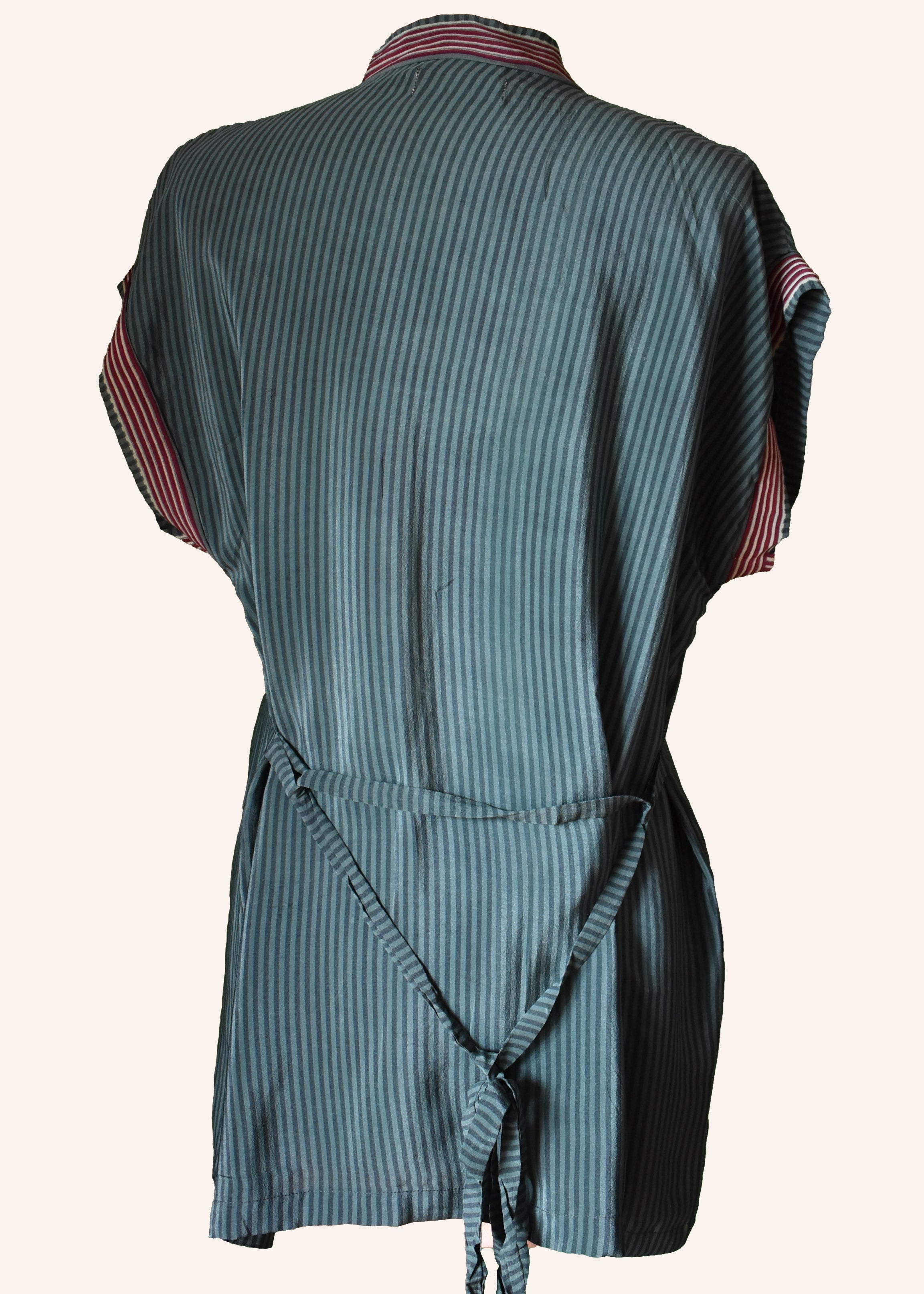 Pilea Silk Crepe Wrap Kimono Top ~ Noel S/M