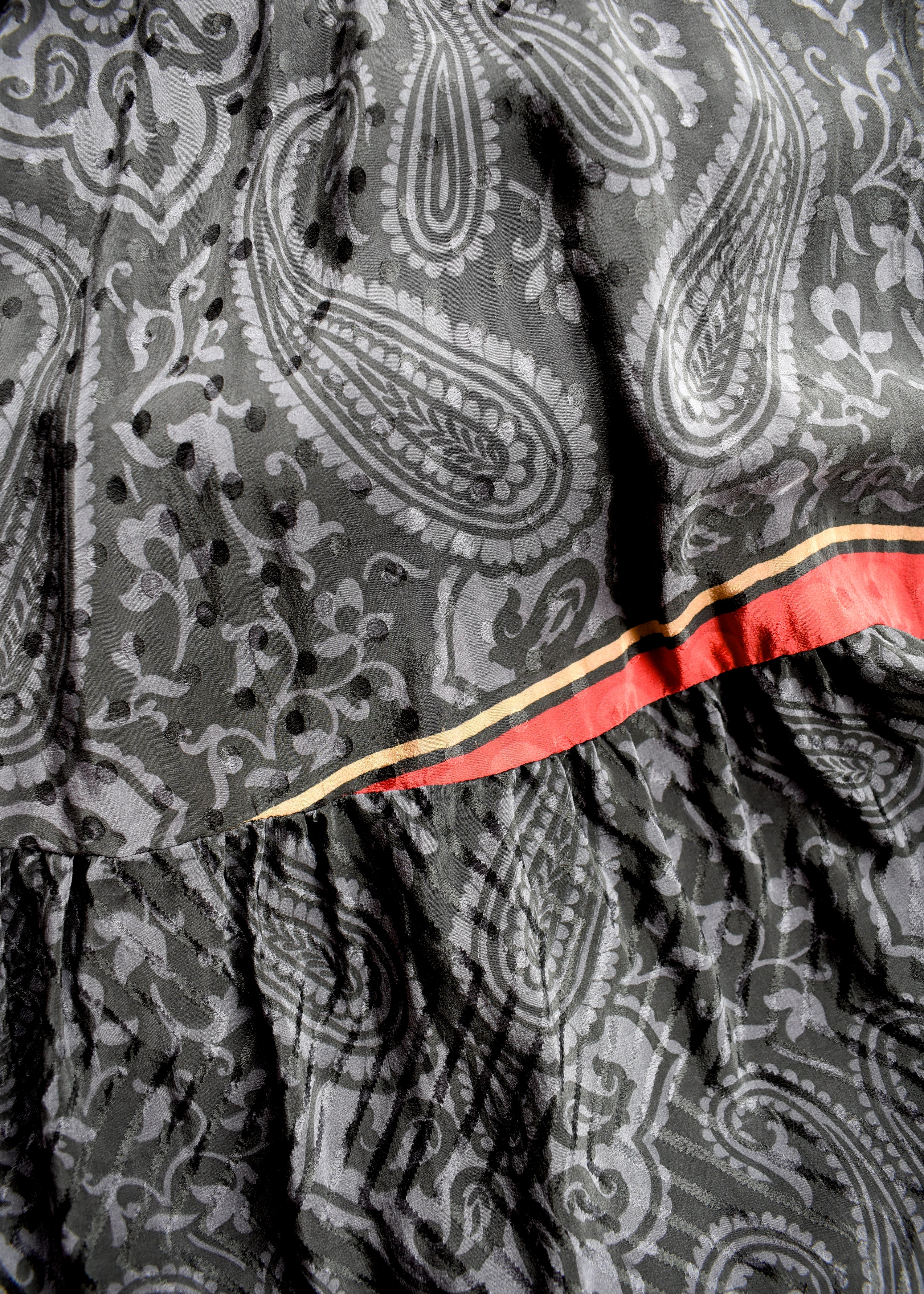 Eustoma Silk Crepe Swing Maxi Dress ~ Nero XS