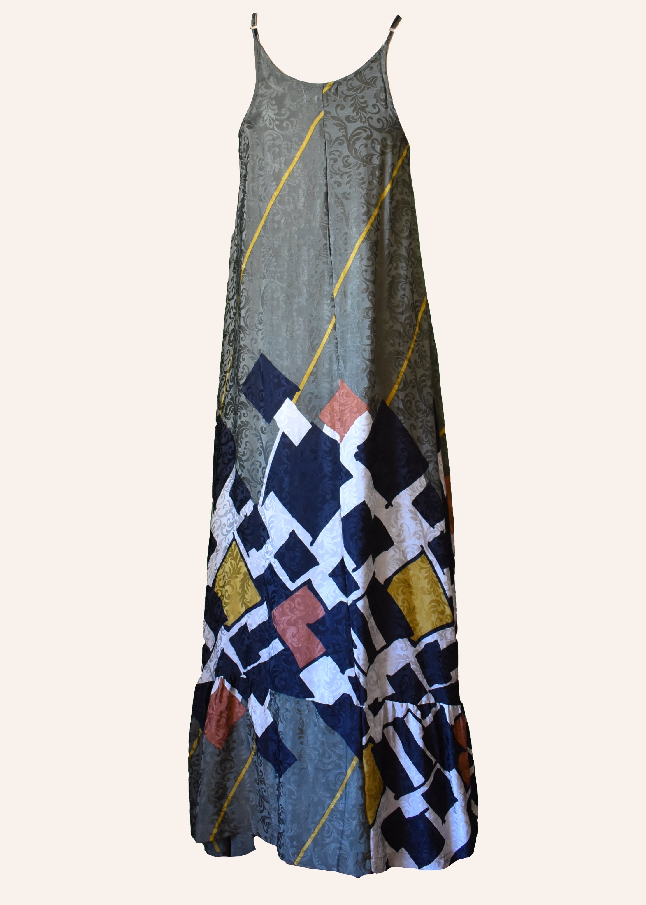 Eustoma Silk Crepe Swing Maxi Dress ~ Breen M