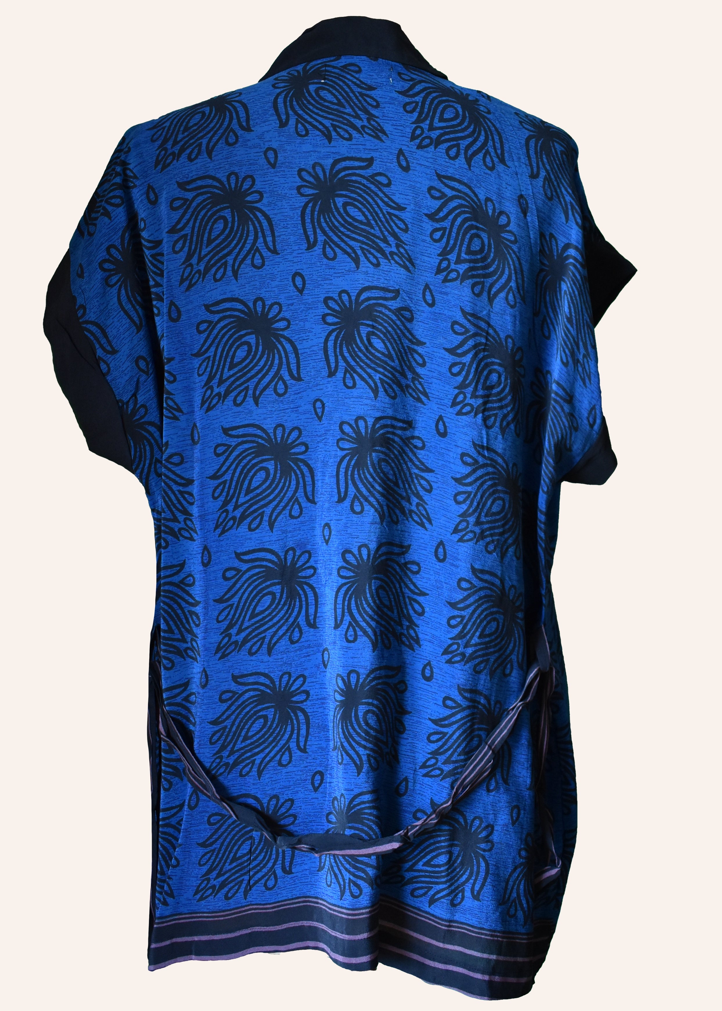 Pilea Silk Crepe Wrap Kimono Top ~ Savvy L/XL