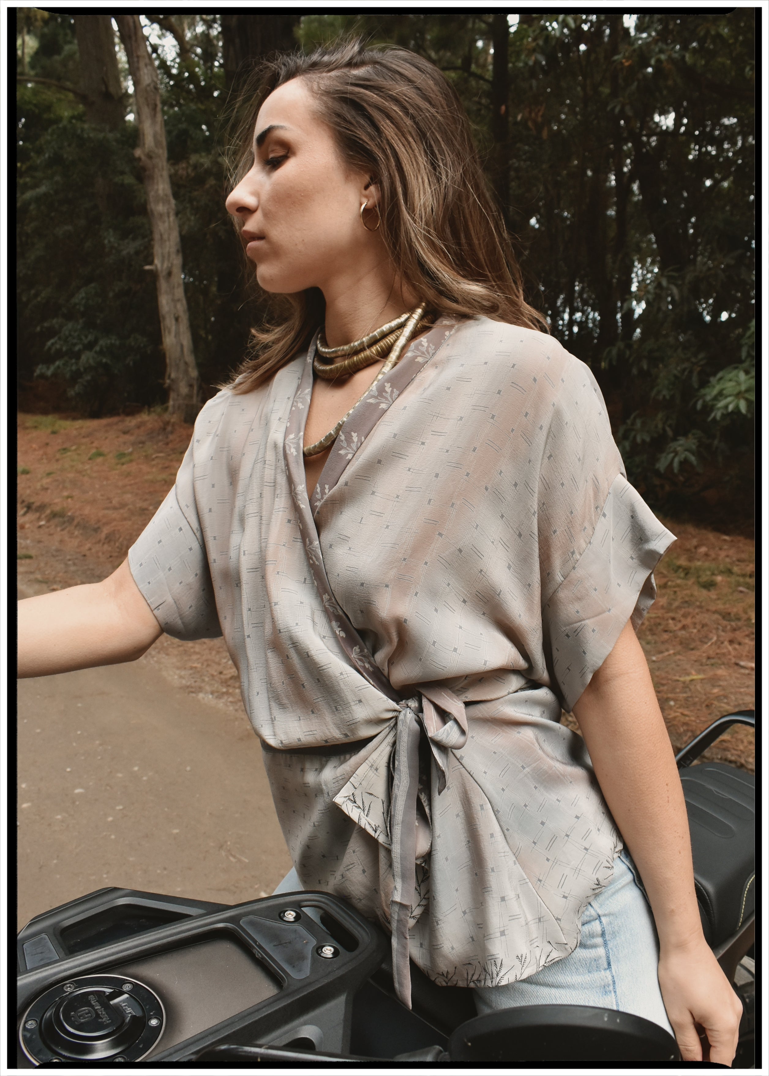 Bassia Silk Crepe Cross Tie Front Blouse ~ Oyster XL