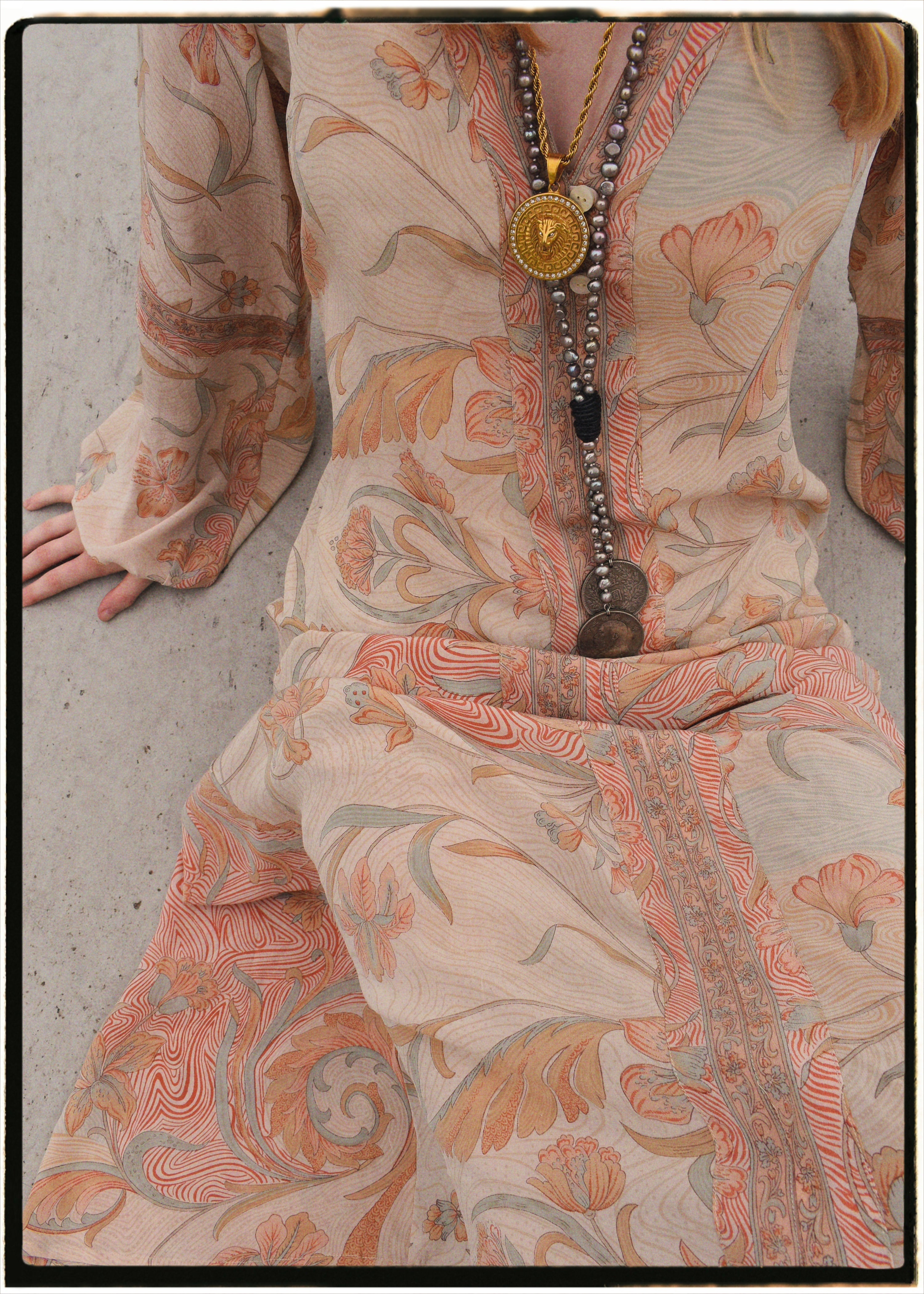 Zea Silk Crepe Kaftan Maxi Dress ~ Seashell XS