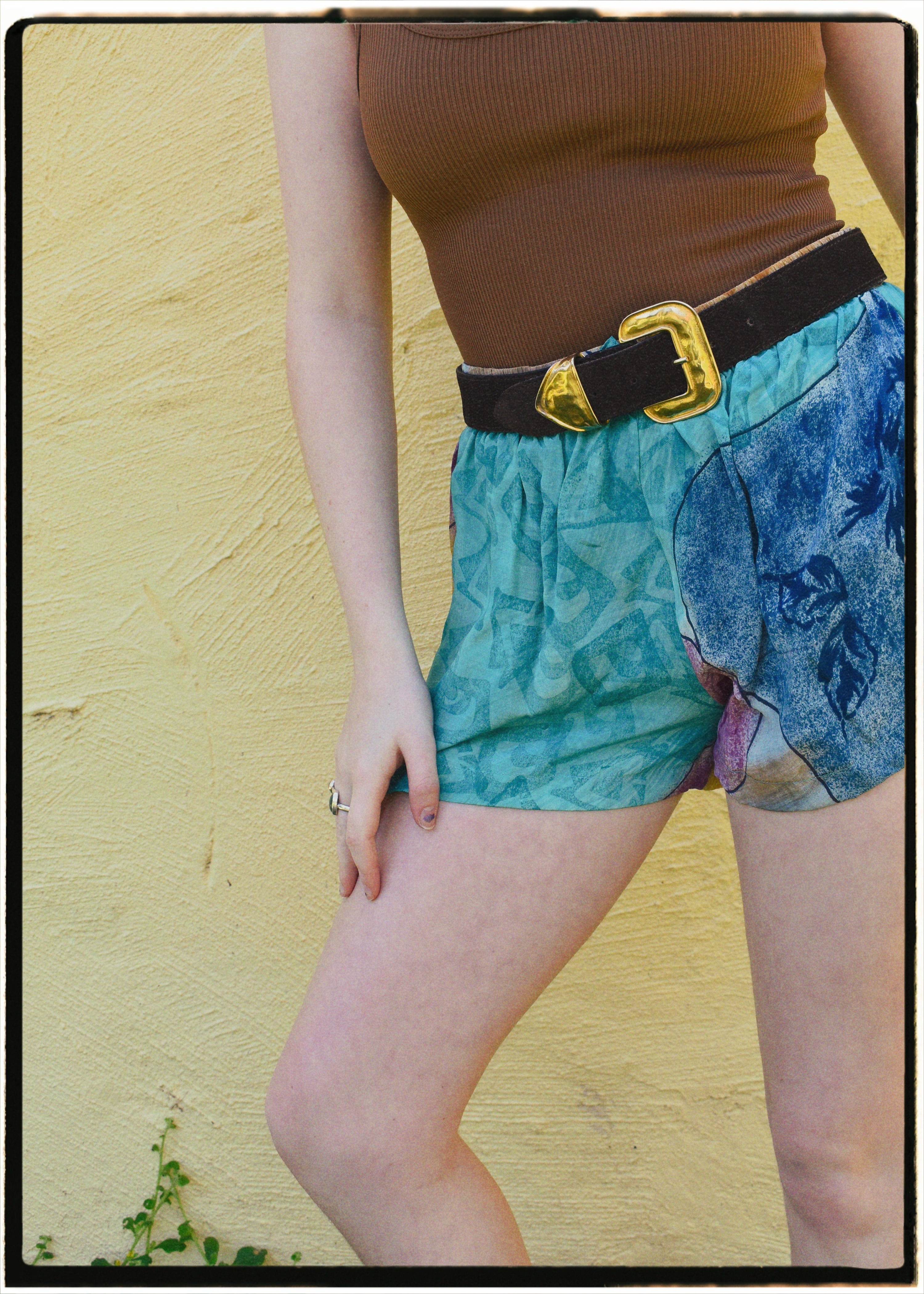 Fumaria Silk Shorts ~ Iolite M