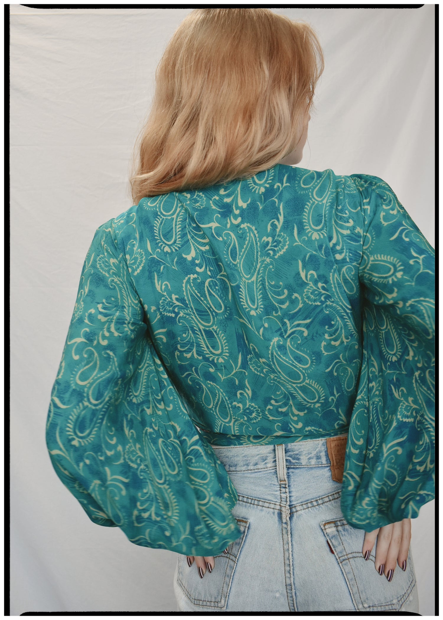 Hoya Silk Crepe Balloon Sleeve Wrap Top ~ Crystal S