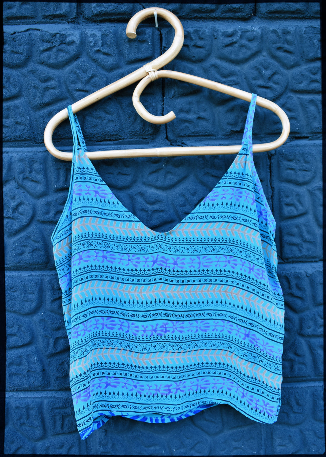 Reseda Silk Crepe Camisole Top ~ Capri S