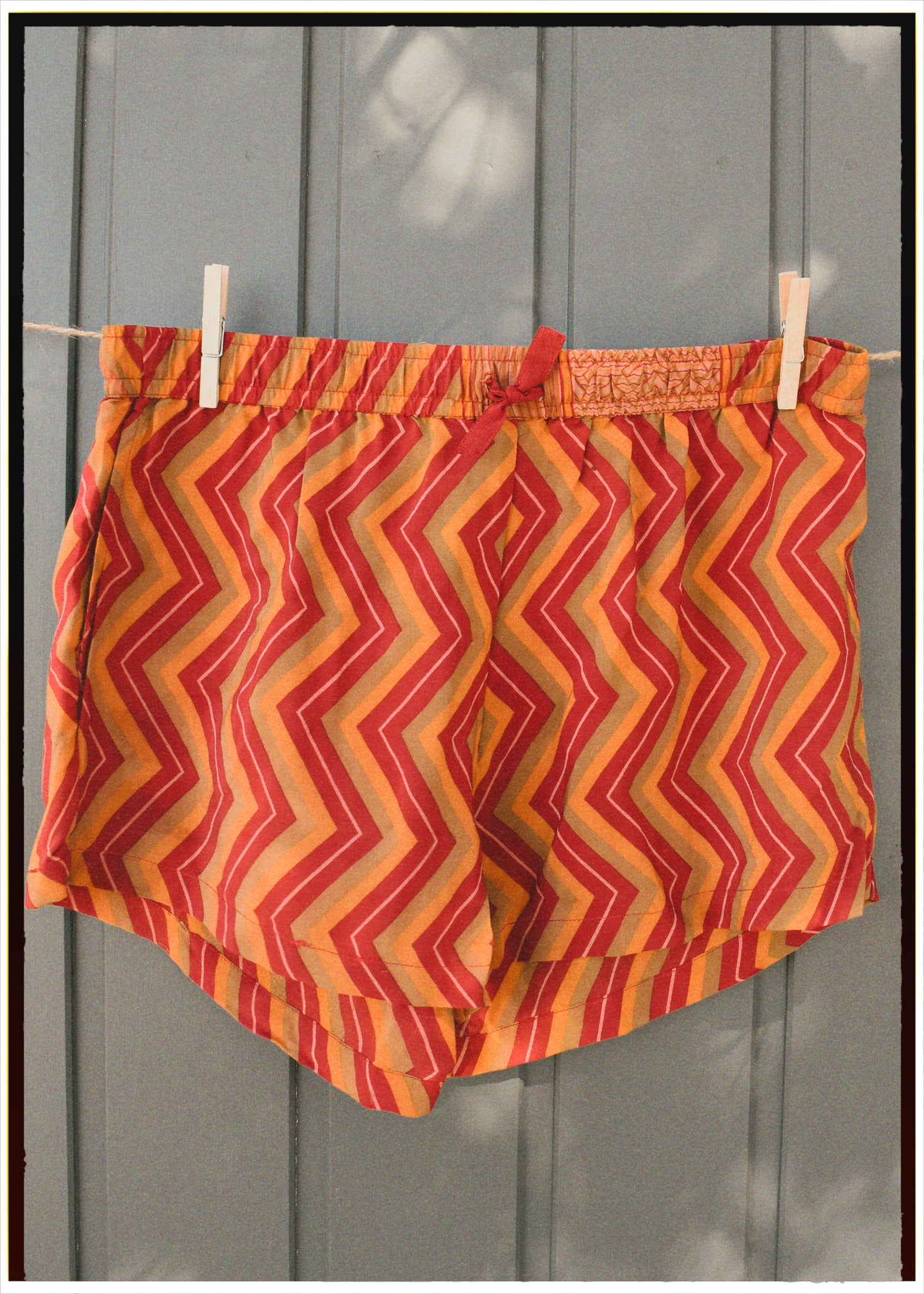 Fumaria Silk Shorts ~ Riot L