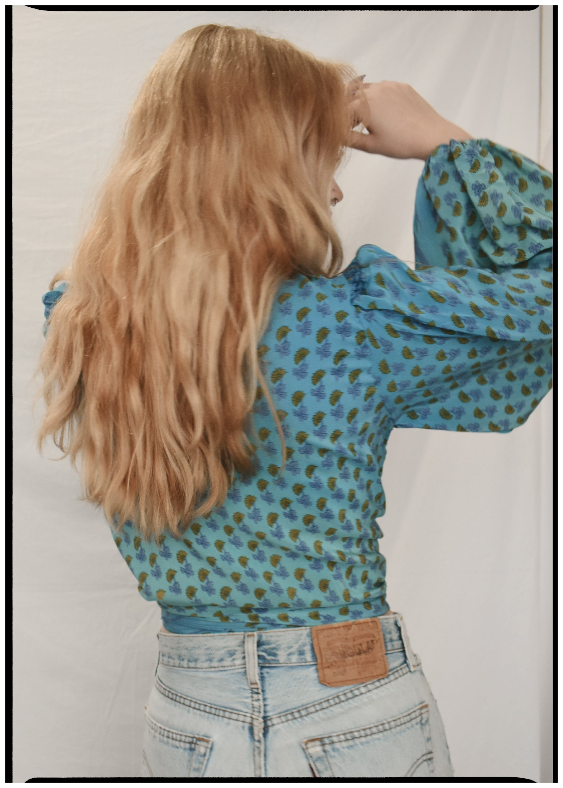 Hoya Silk Crepe Balloon Sleeve Wrap Top ~ Saxony XS