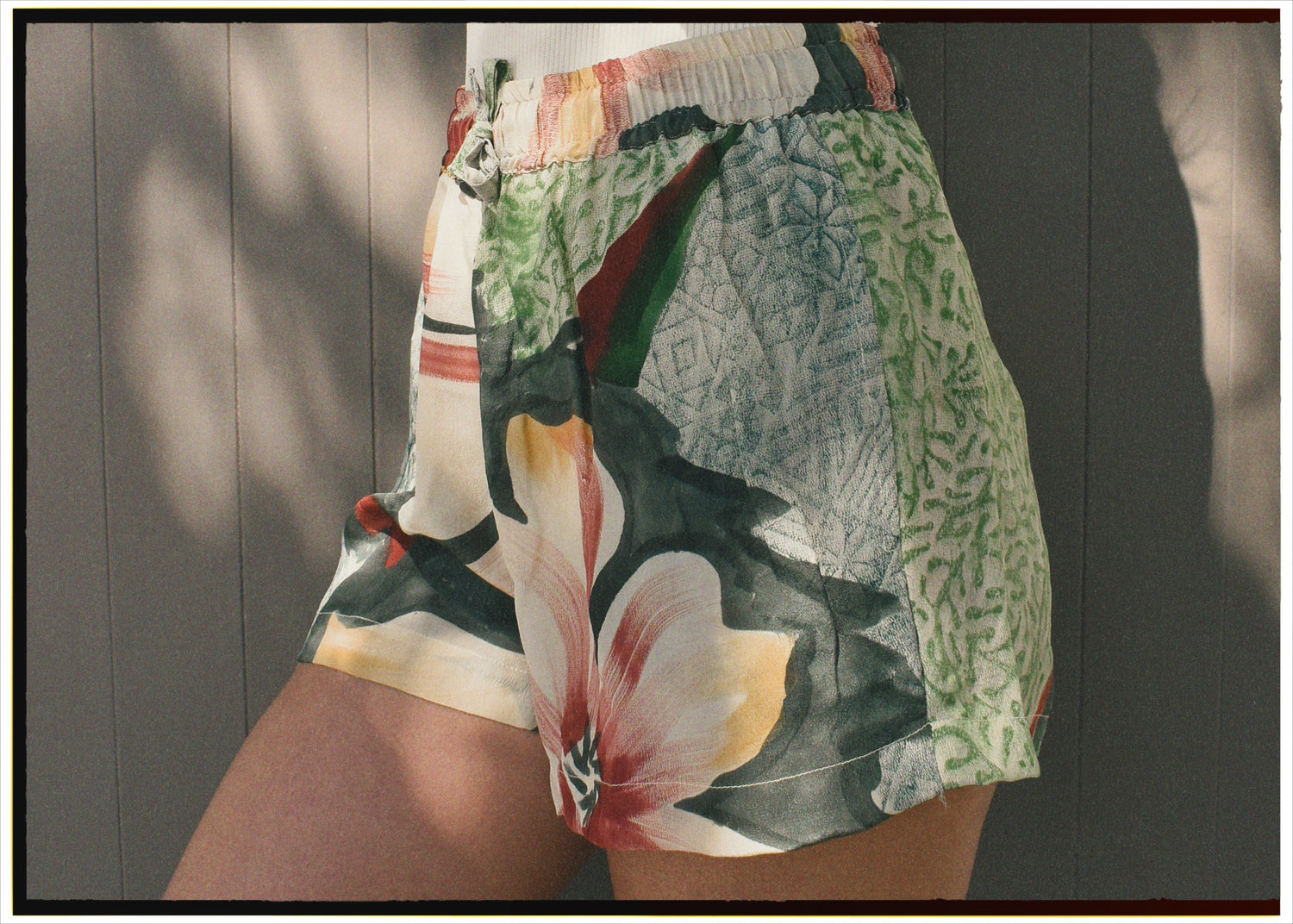 Fumaria Silk Shorts ~ Papyrus XS
