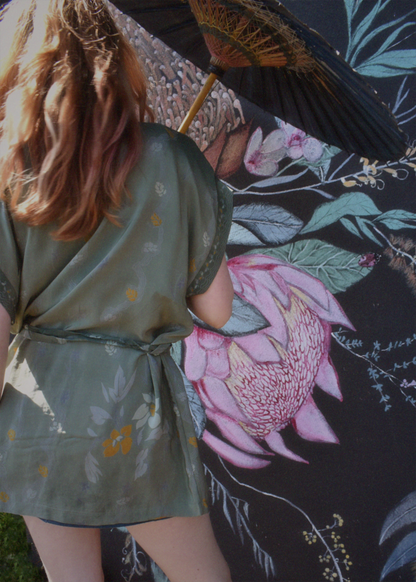 Pilea Silk Crepe Wrap Kimono Top ~ Irish Moss S/M