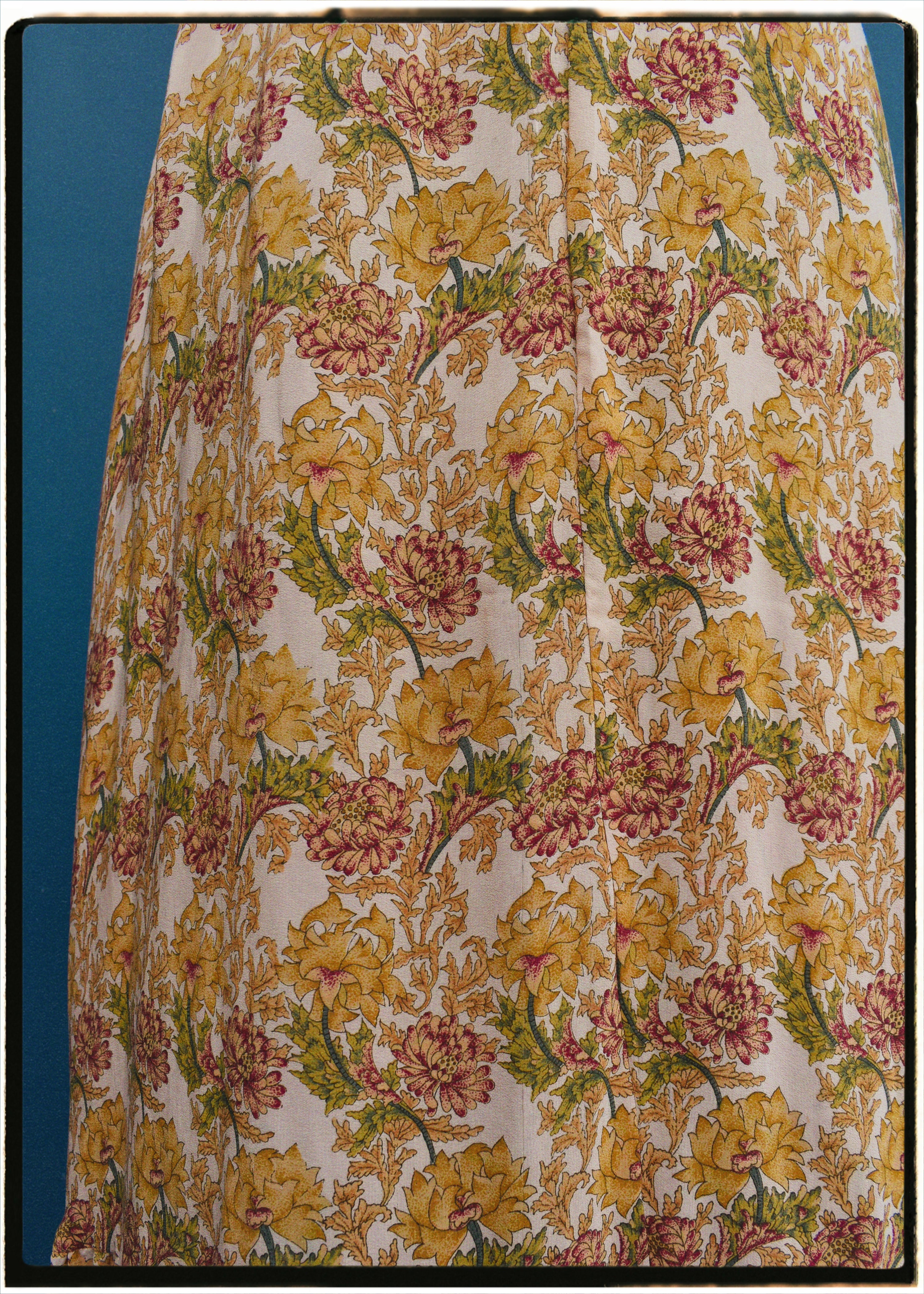 Eustoma Silk Crepe Swing Maxi Dress ~ Woods L