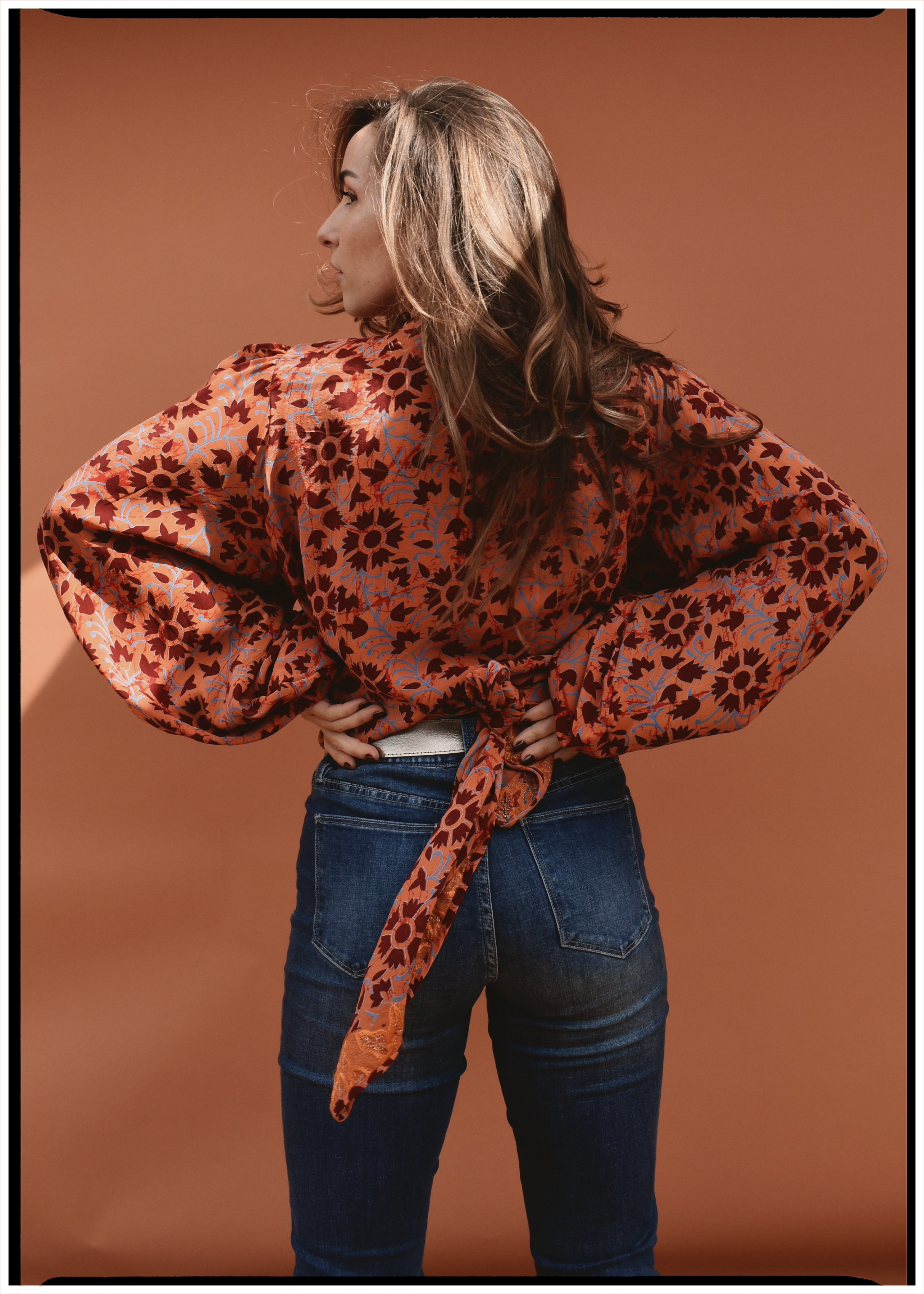 Hoya Silk Crepe Balloon Sleeve Wrap Top ~ Cayenne XL