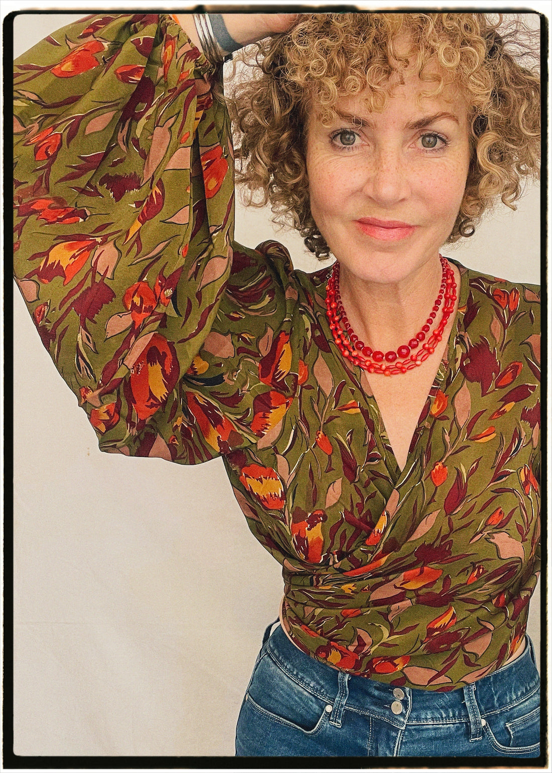 Hoya Silk Crepe Balloon Sleeve Wrap Top ~ Scarab L