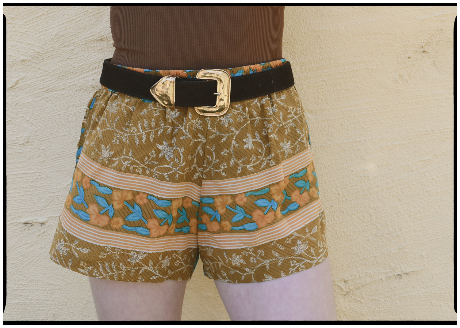 Fumaria Silk Shorts ~ Acacia M