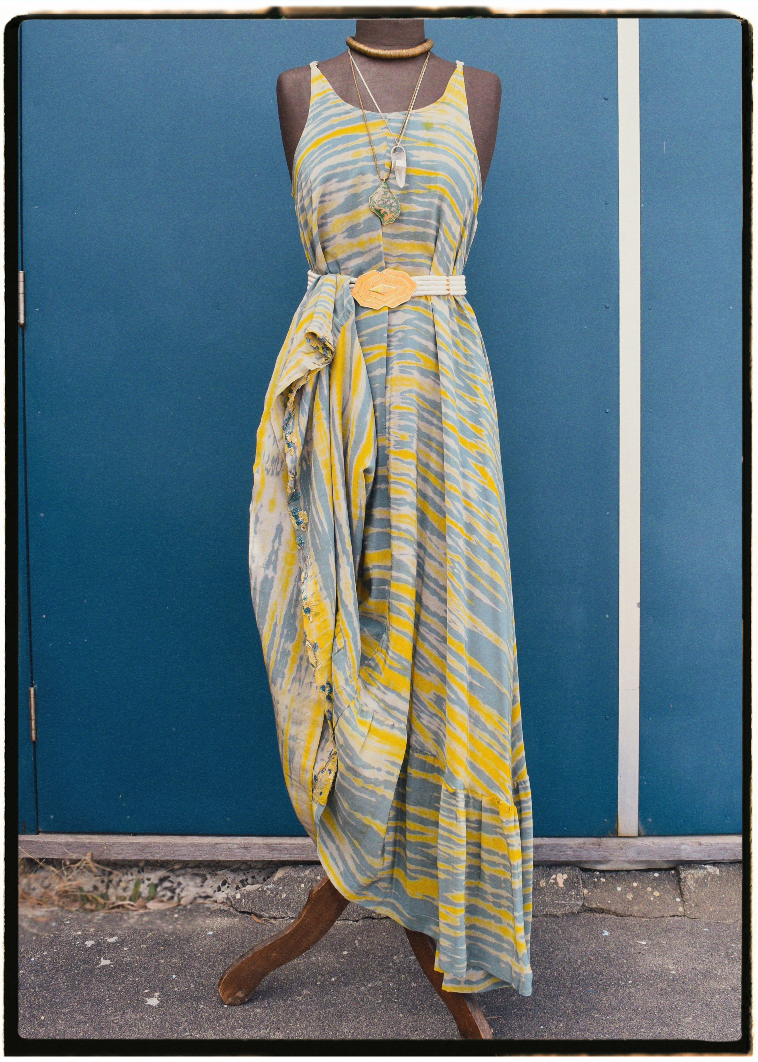 Eustoma Silk Crepe Swing Maxi Dress ~ Aloof L