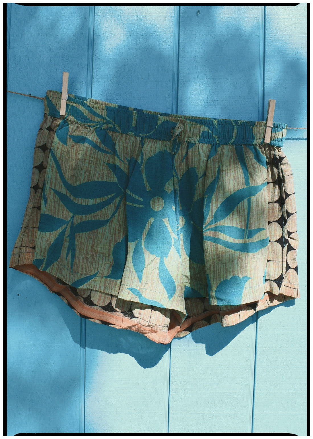 Fumaria Silk Shorts ~ Willow XL