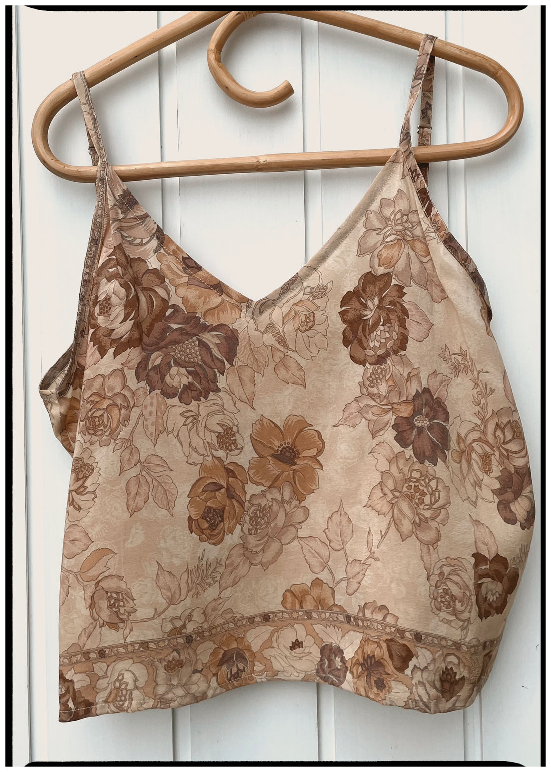 Reseda Silk Crepe Camisole Top ~ Scallop XL