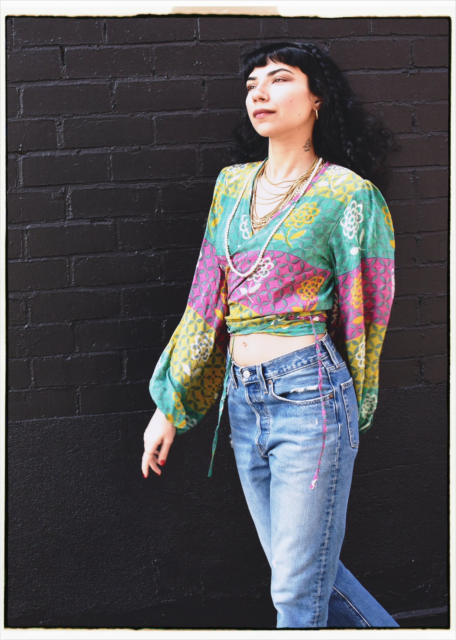 Hoya Silk Crepe Balloon Sleeve Wrap Top ~ Candy XS