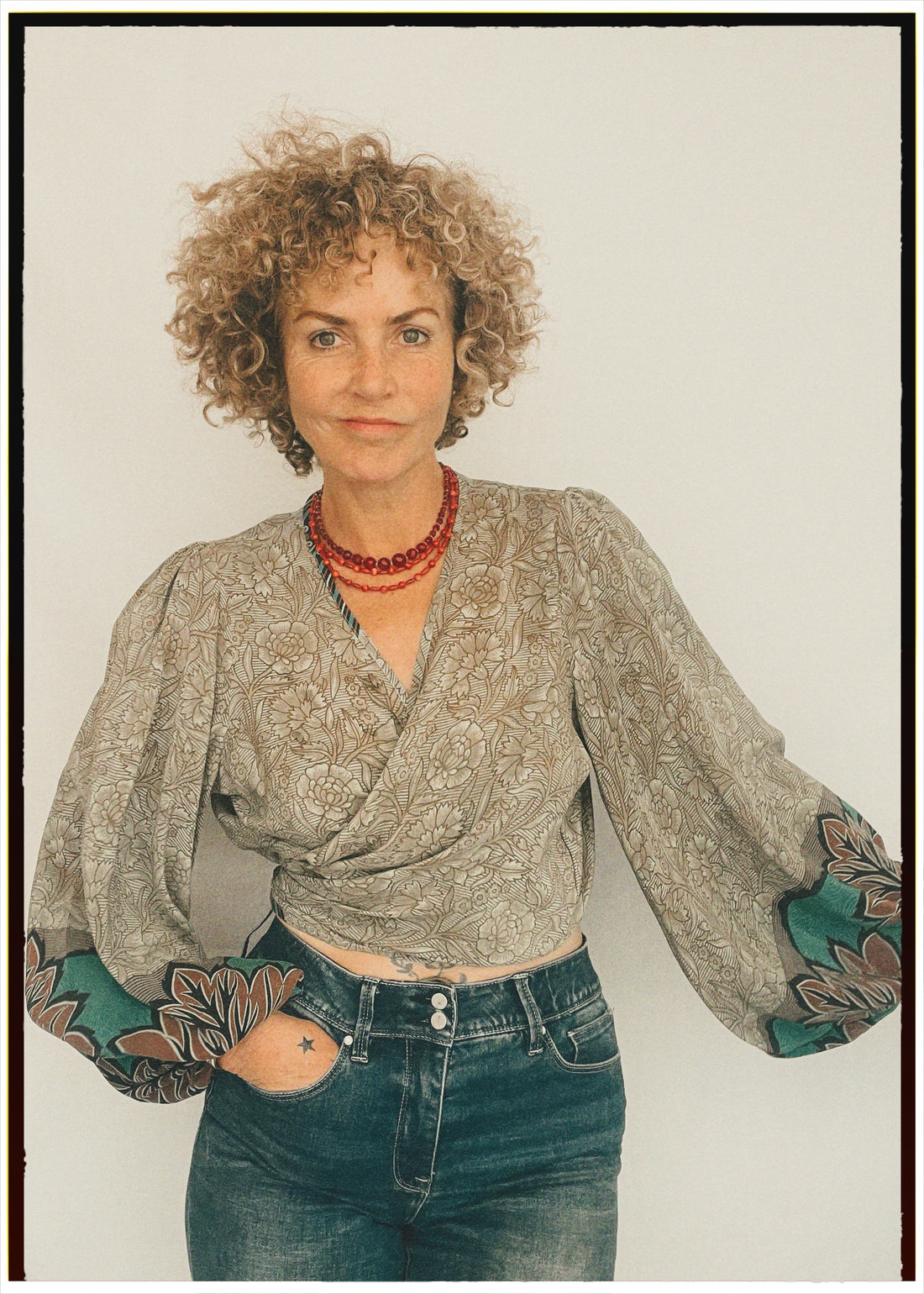 Hoya Silk Crepe Balloon Sleeve Wrap Top ~ Cashew XL