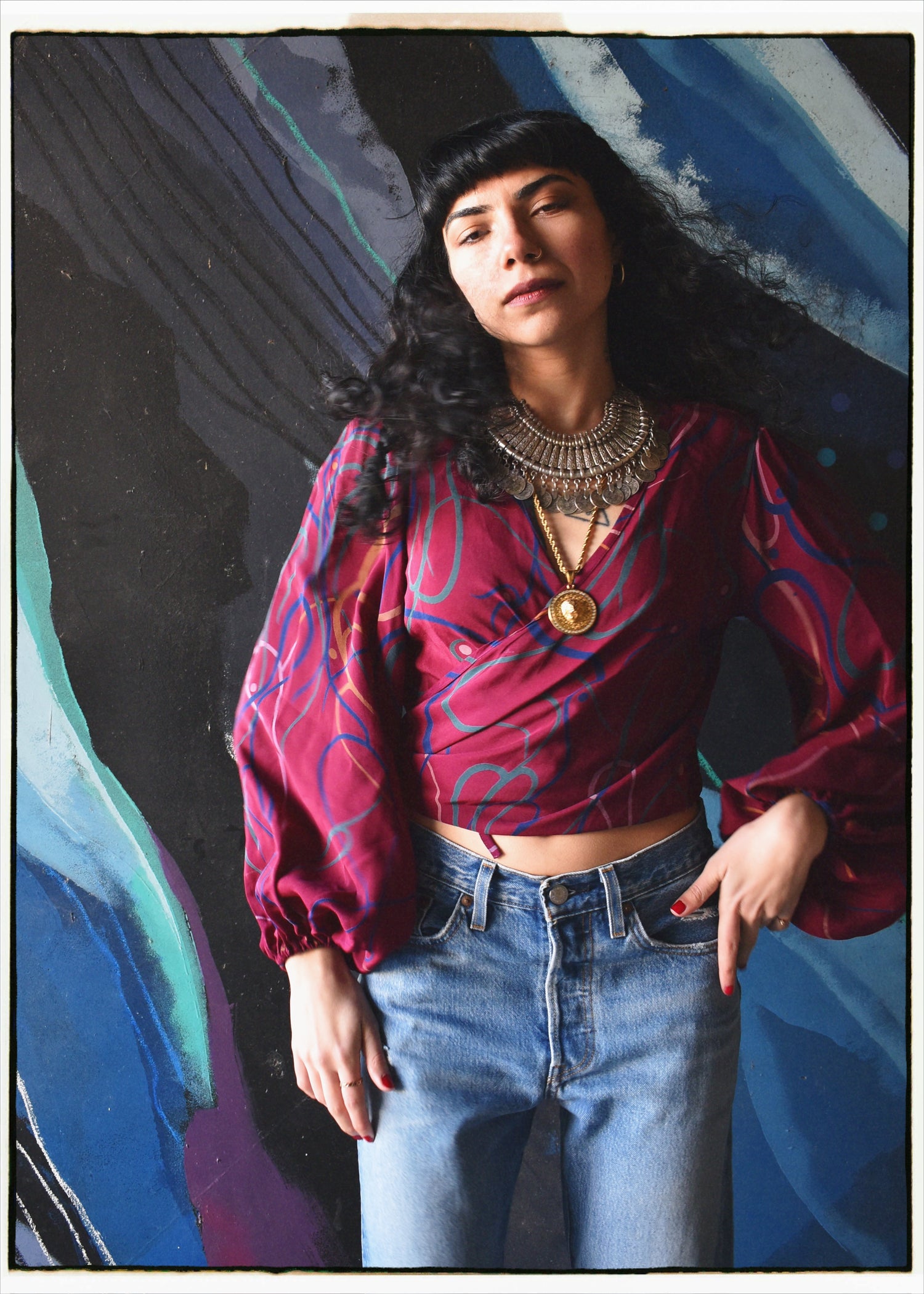 Hoya Silk Crepe Balloon Sleeve Wrap Top ~ Zinfandel XS