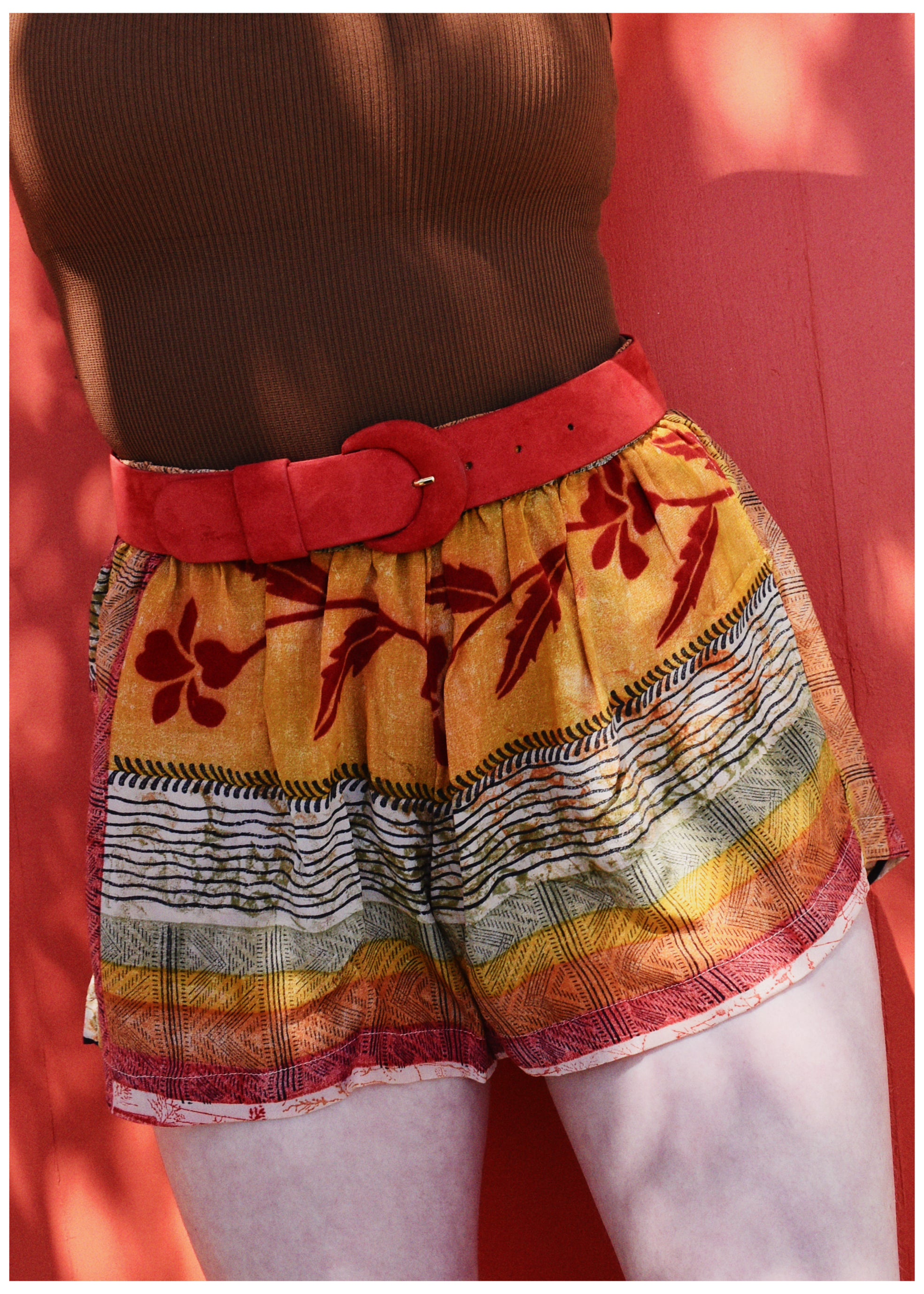 Fumaria Silk Shorts ~ Cayenne M