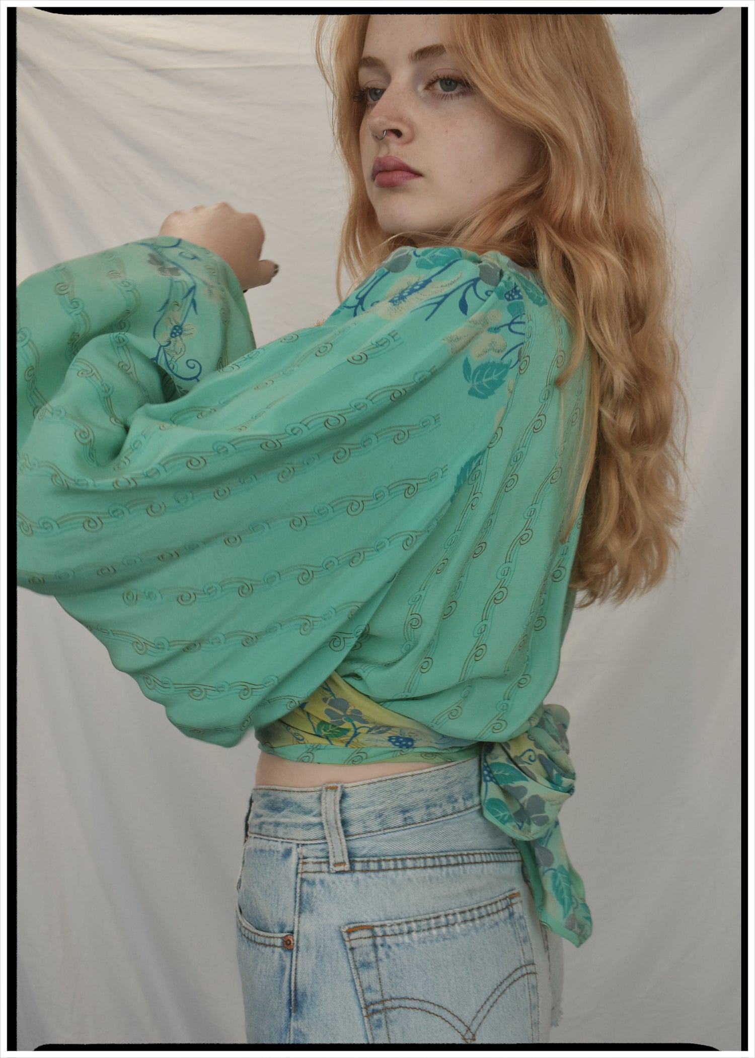 Hoya Silk Crepe Balloon Sleeve Wrap Top ~ Oceania XL