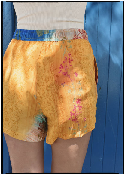Fumaria Silk Shorts ~ Golden XS