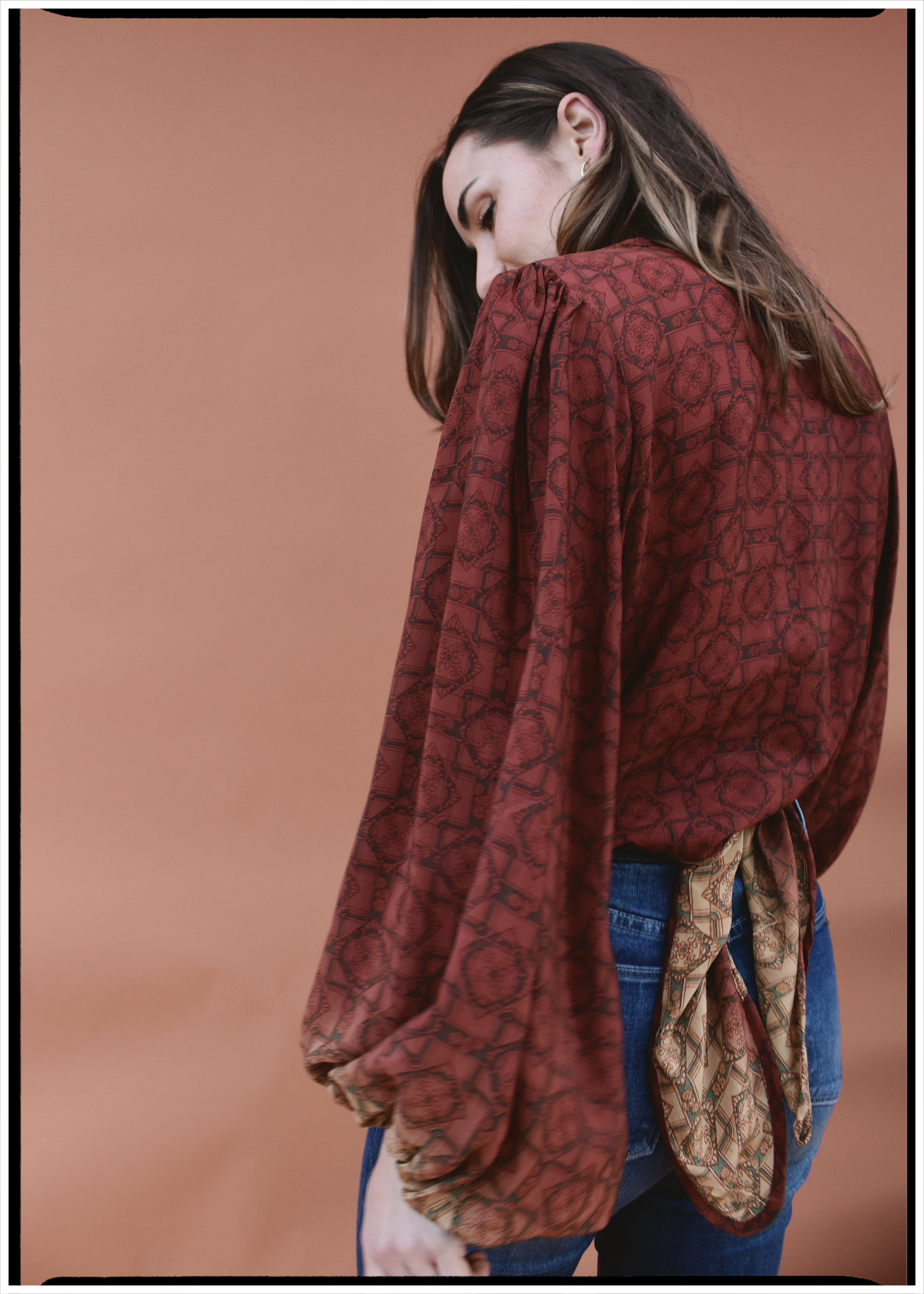 Hoya Silk Crepe Balloon Sleeve Wrap Top ~ Sequoia L