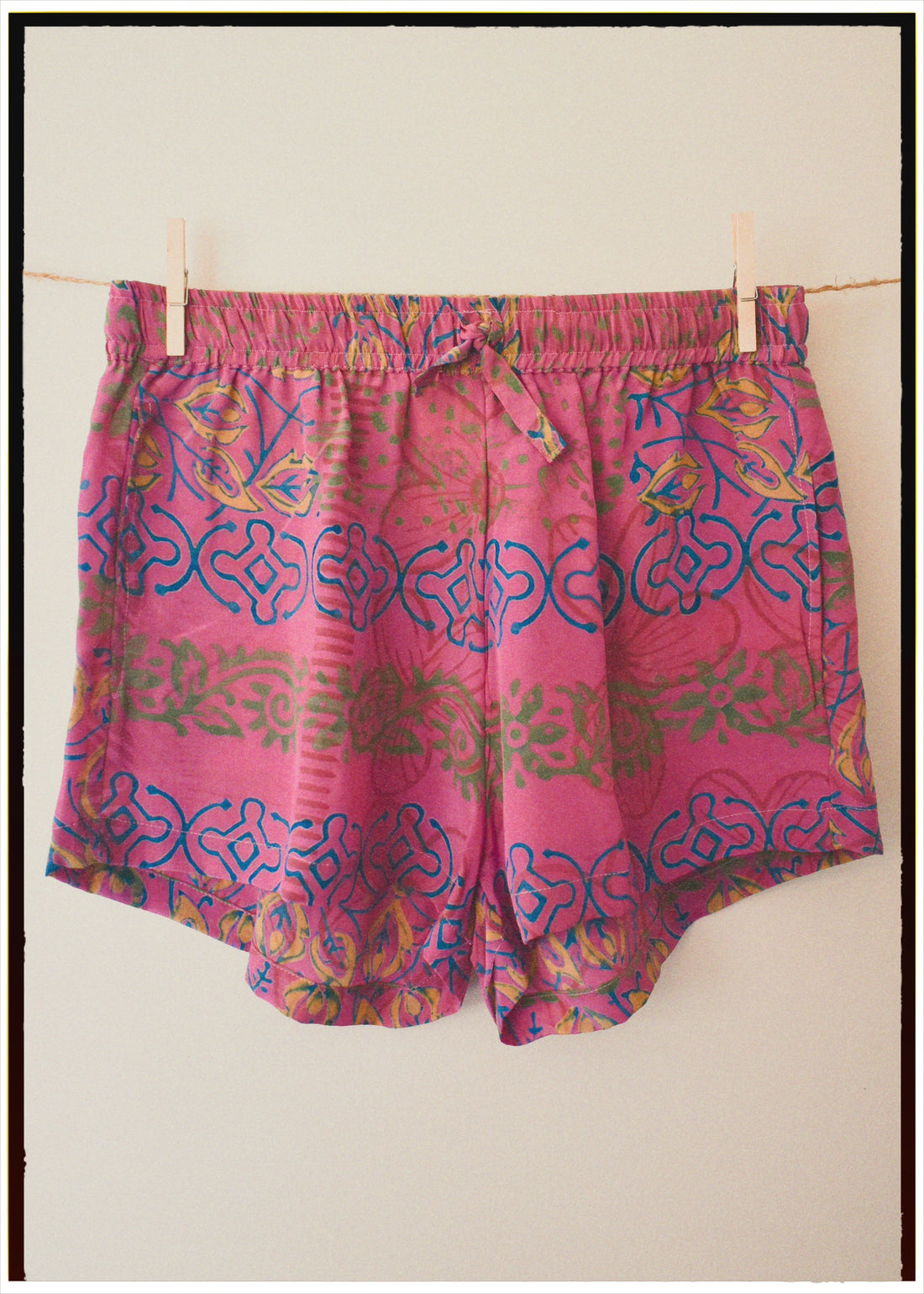 Fumaria Silk Shorts ~ Carmine XS
