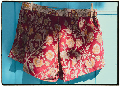 Fumaria Silk Shorts ~ Puffin XL