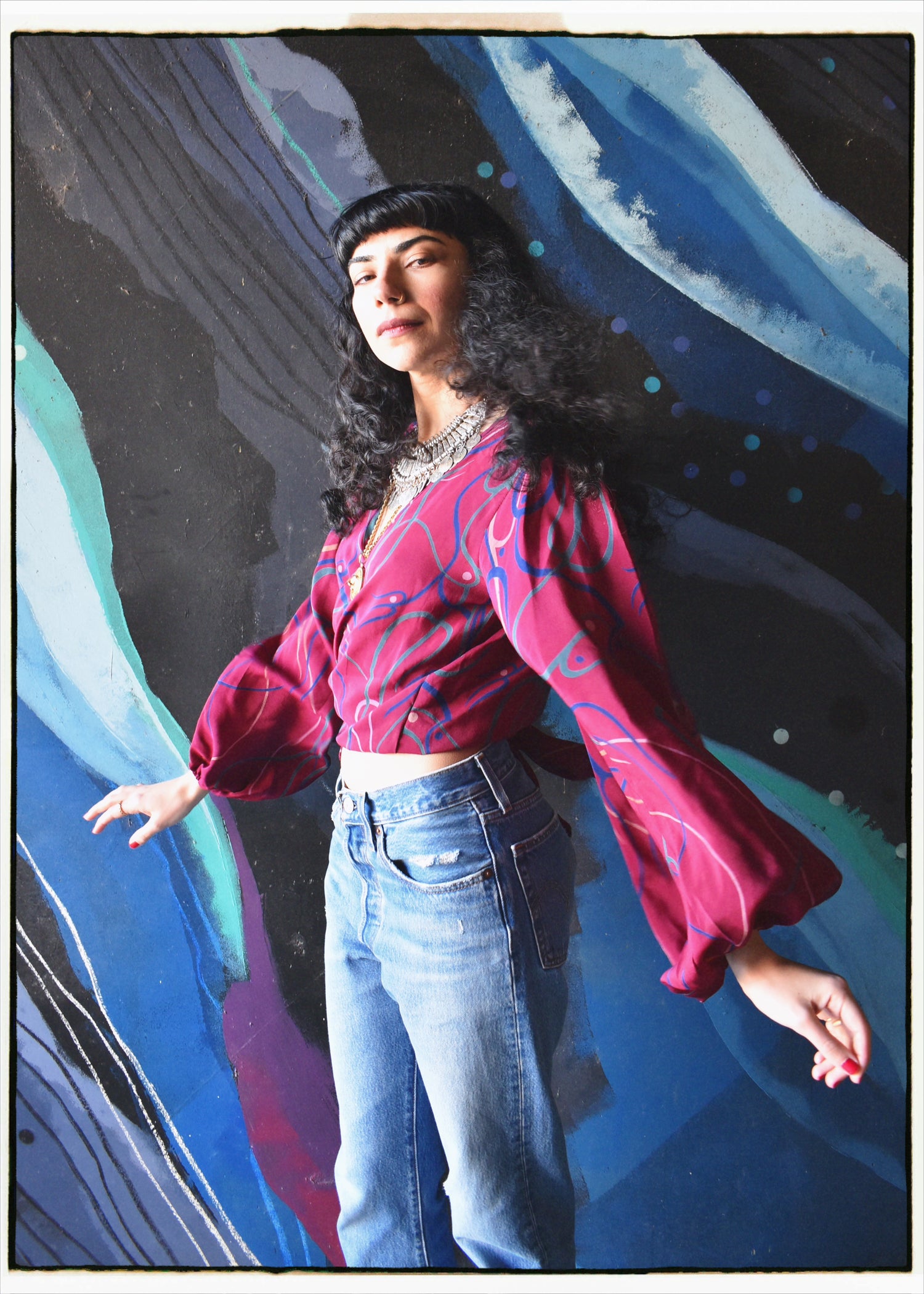 Hoya Silk Crepe Balloon Sleeve Wrap Top ~ Zinfandel XS