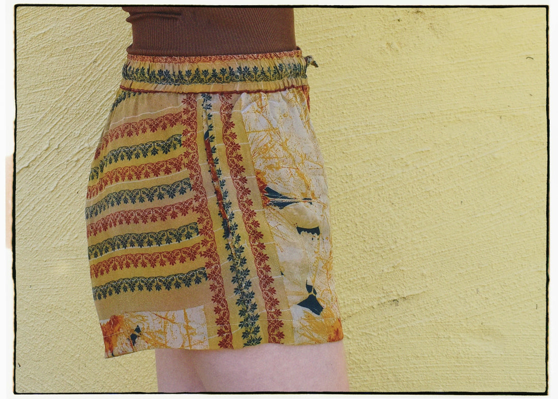 Fumaria Silk Shorts ~ Sunflower S