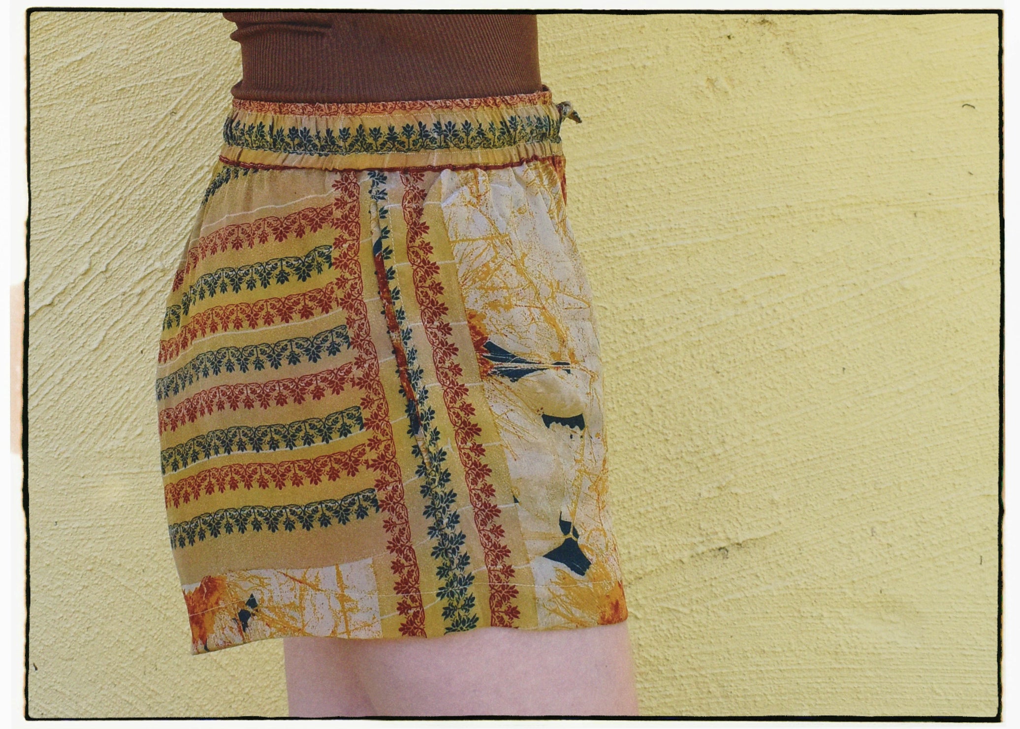 Fumaria Silk Shorts ~ Sunflower S