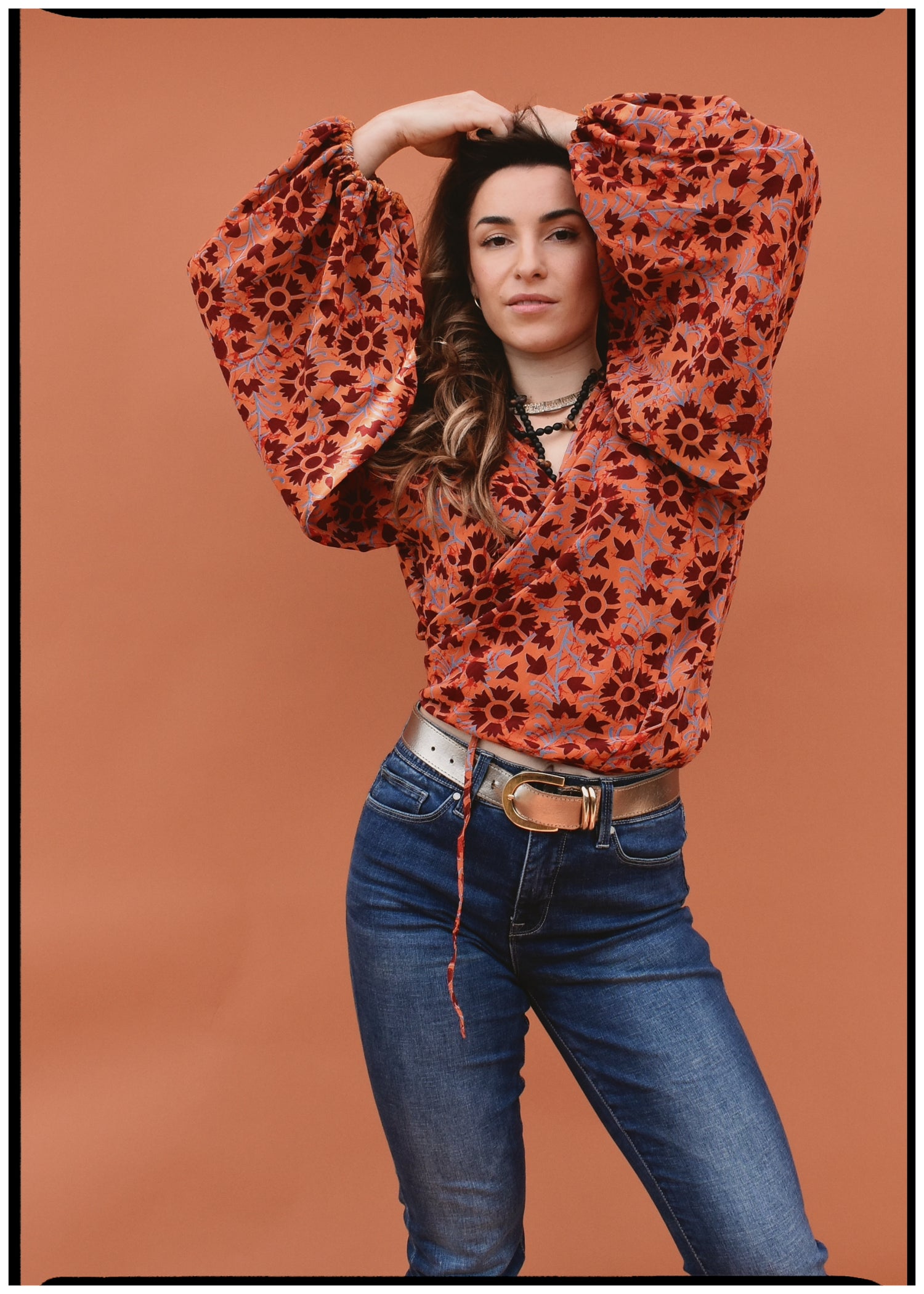 Hoya Silk Crepe Balloon Sleeve Wrap Top ~ Cayenne XL