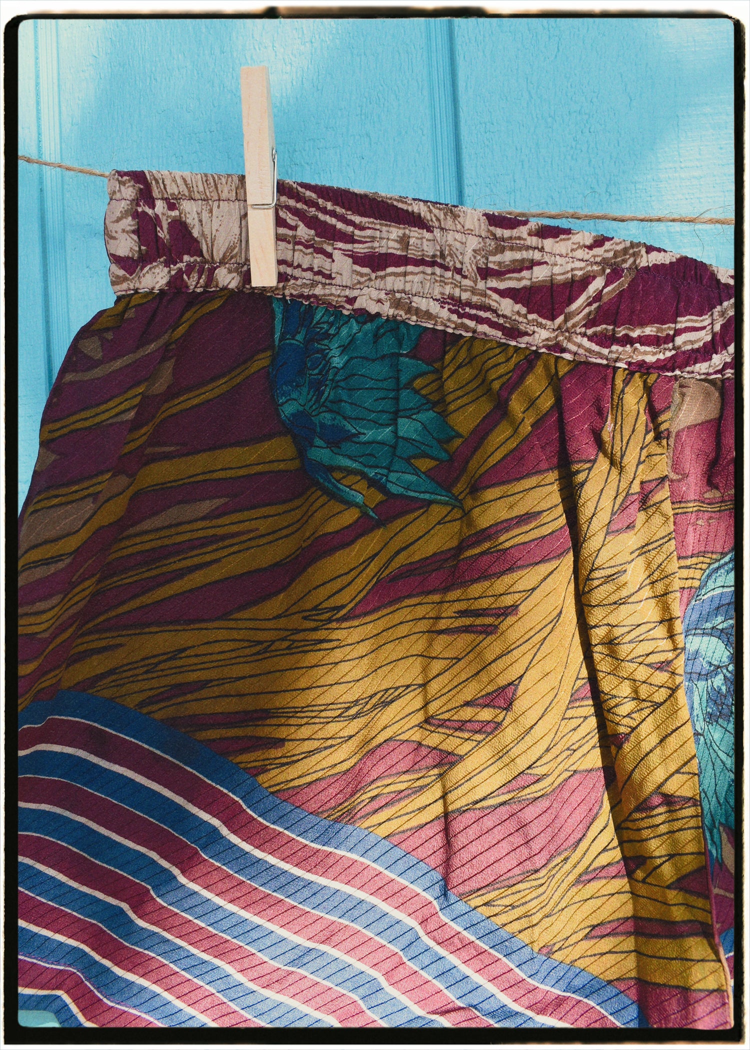 Fumaria Silk Shorts ~ Caneel XL