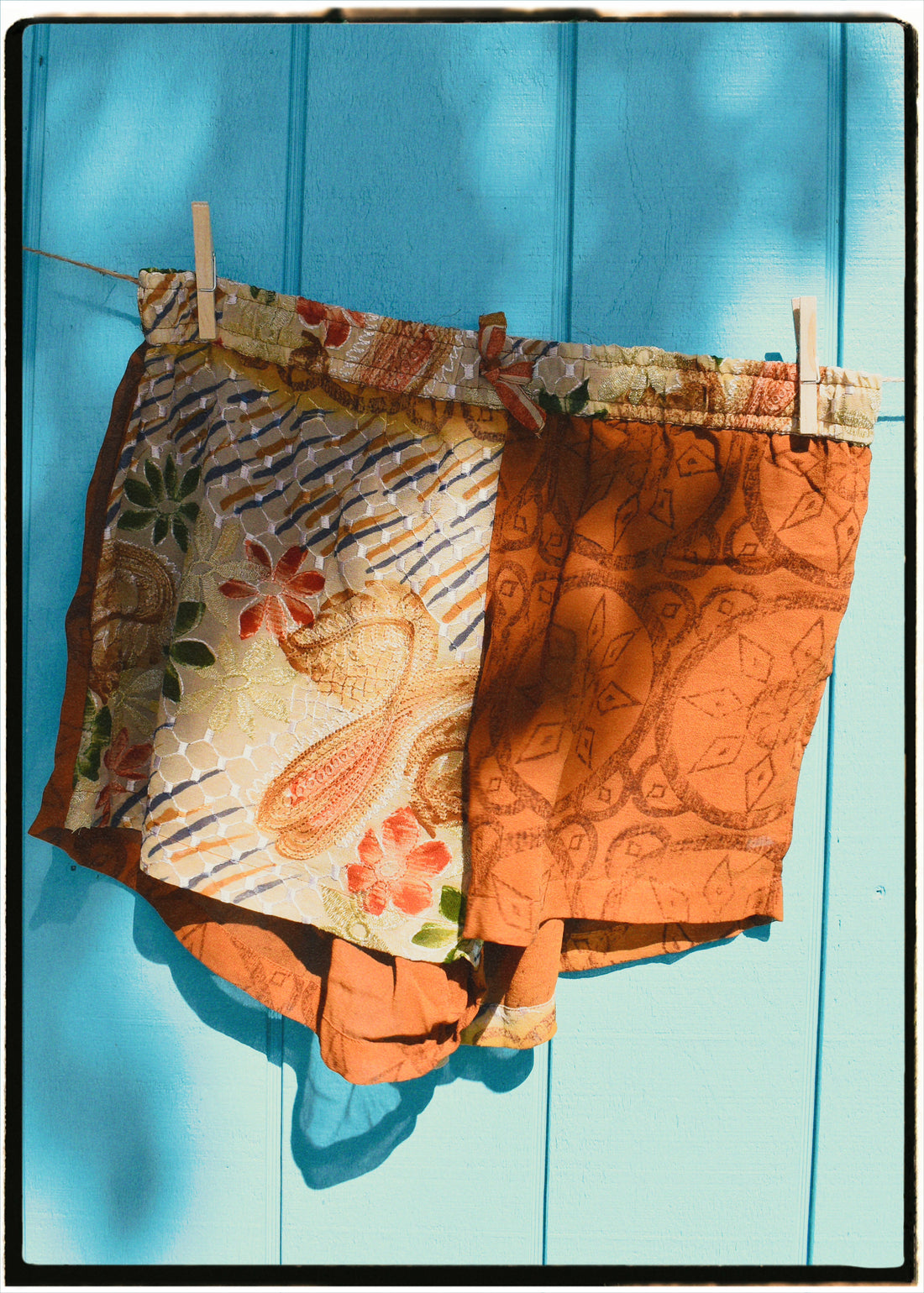 Fumaria Silk Shorts ~ Mustard L